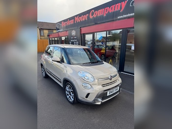 Used Fiat 500L 2018 for sale - 76099212: Photo 2