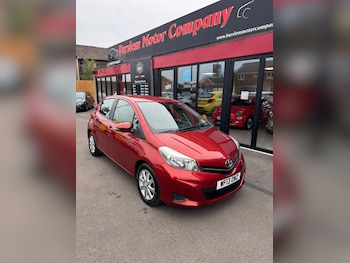Used Toyota Yaris 2013 for sale - 75954048: Photo