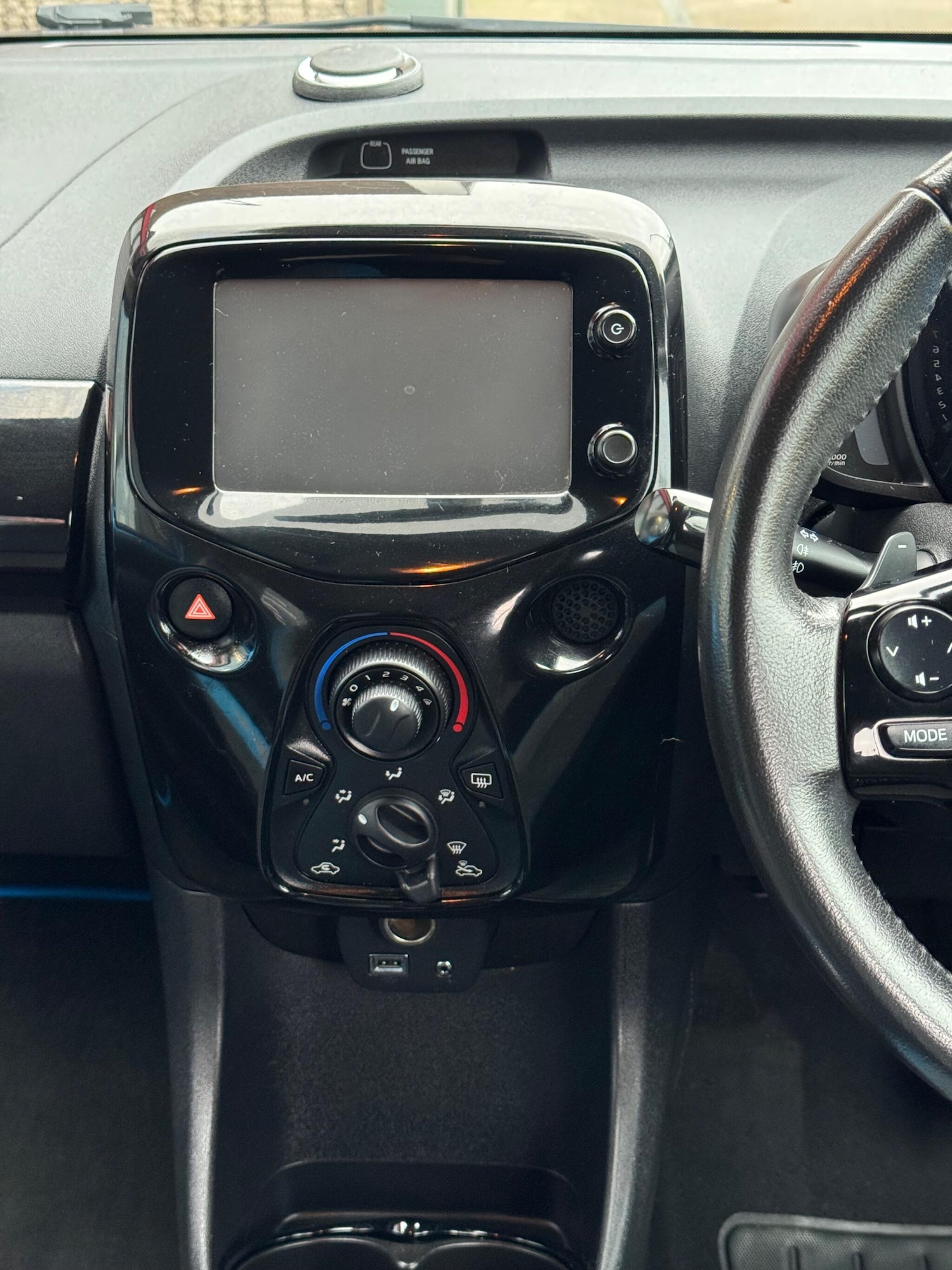 Used Toyota AYGO 2015 for sale - 77425717: Photo 14