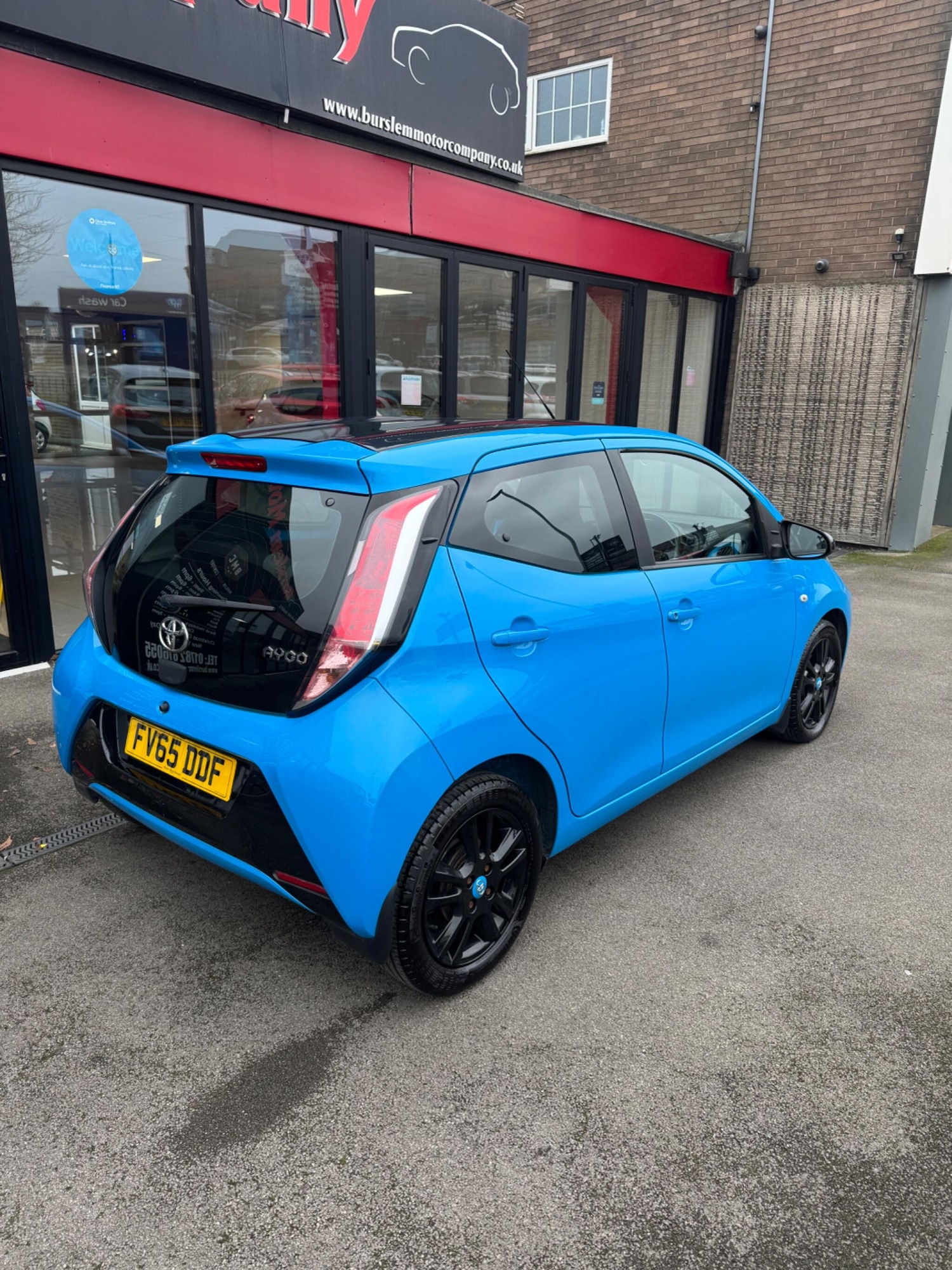 Used Toyota AYGO 2015 for sale - 77425717: Photo 3