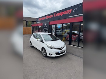 Used Toyota Yaris 2014 for sale - 75415646: Photo