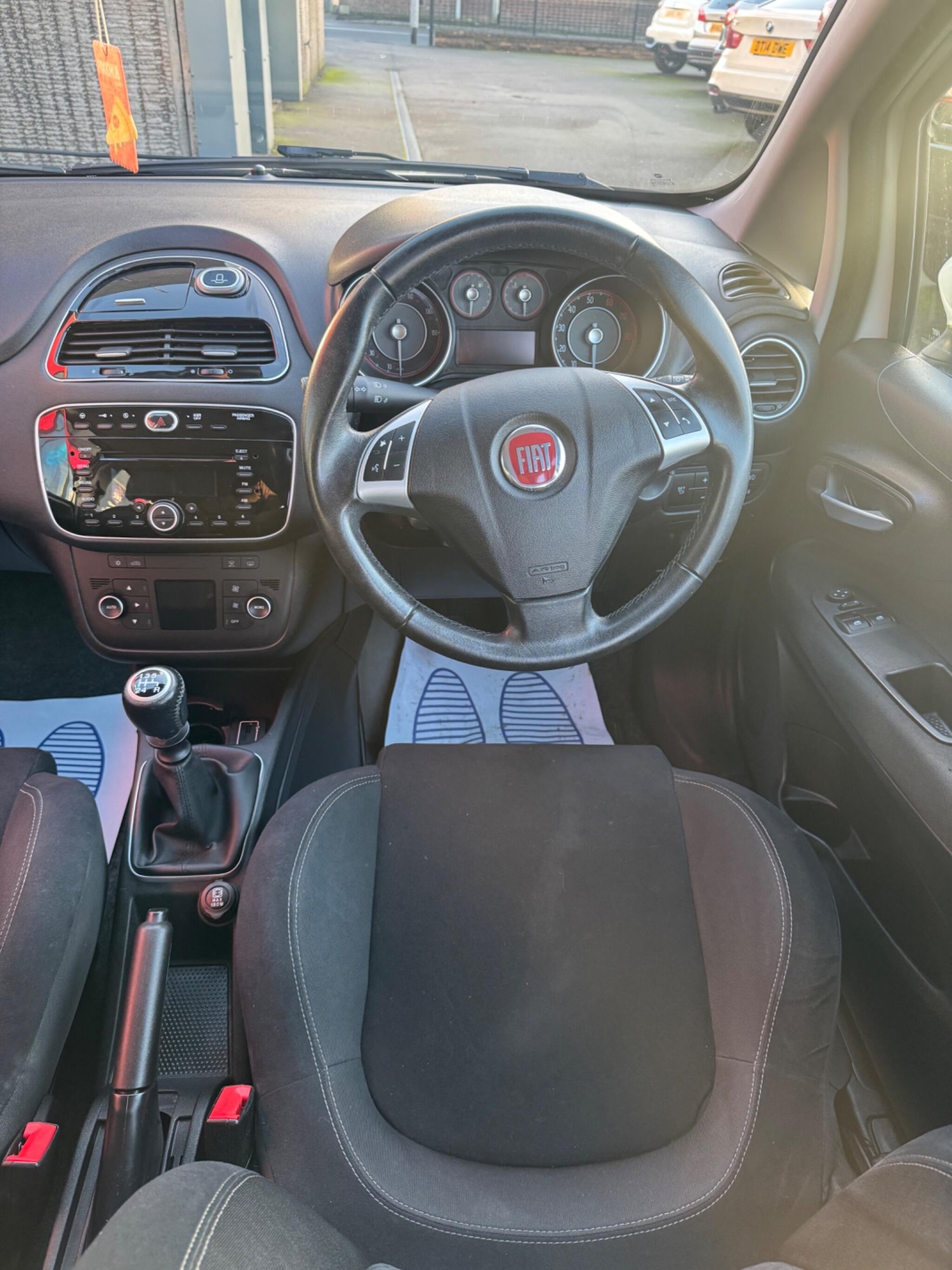 Used Fiat Punto 2017 for sale - 77015302: Photo 13