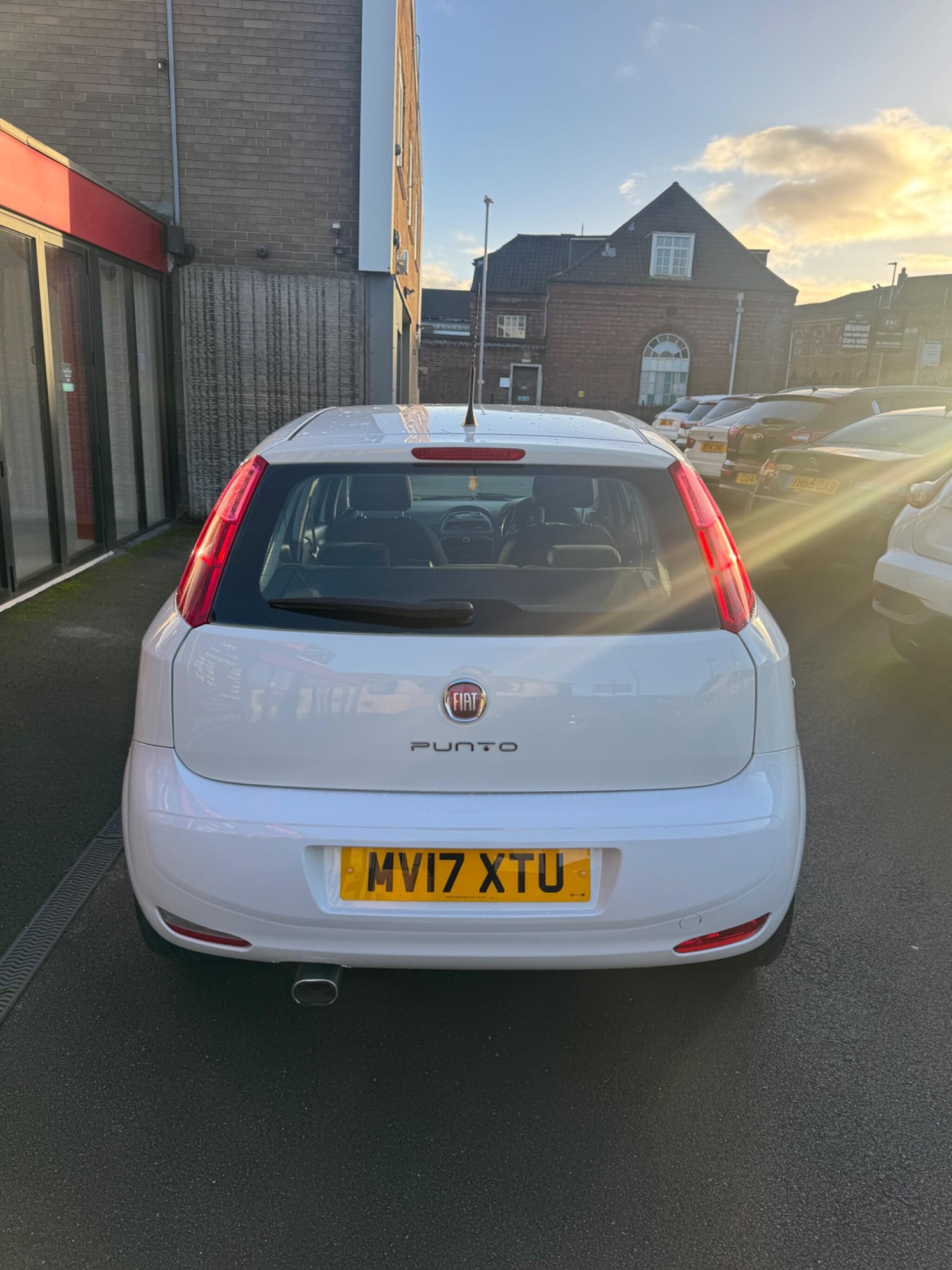 Used Fiat Punto 2017 for sale - 77015302: Photo 4