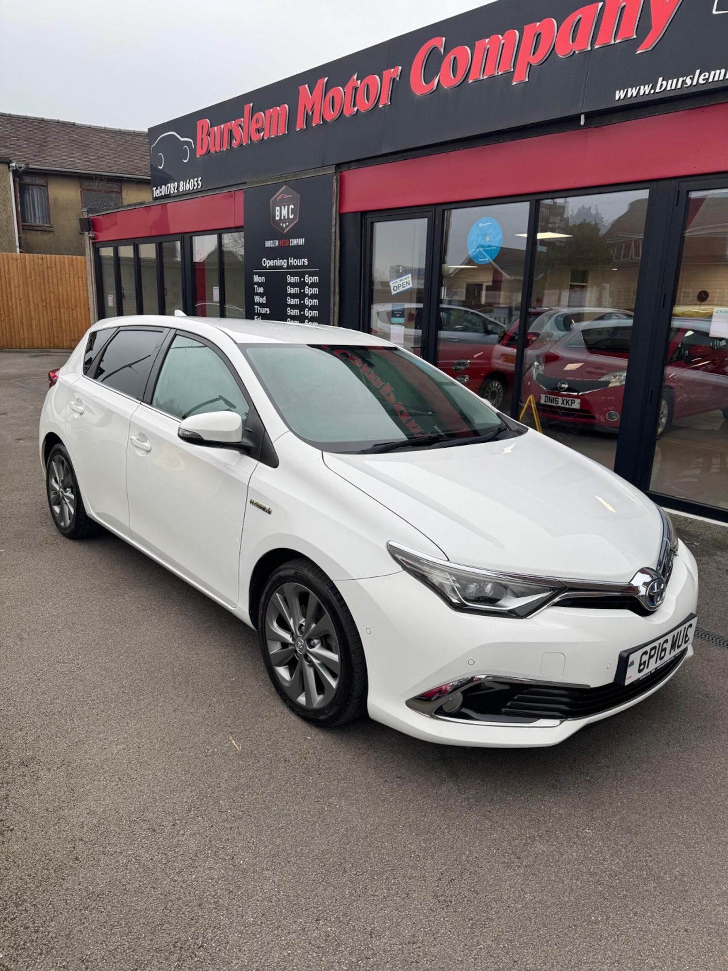 Used Toyota Auris 2016 for sale - 77424653: Photo 2