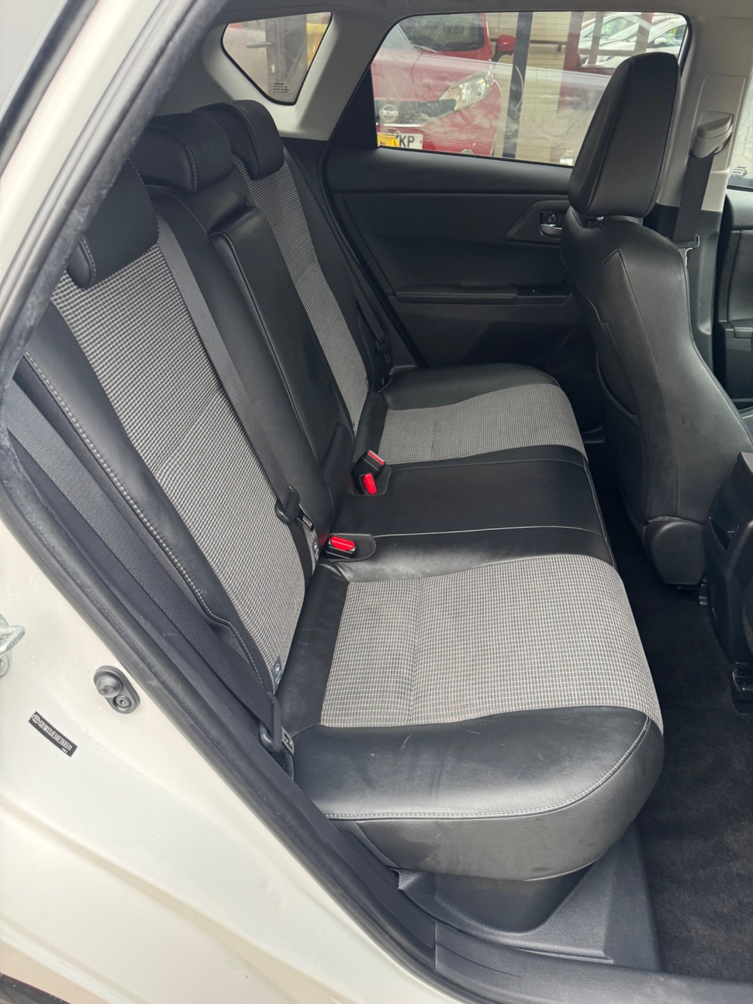 Used Toyota Auris 2016 for sale - 77424653: Photo 9