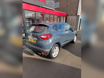 Used Renault Captur 2017 for sale - 78292250: Photo