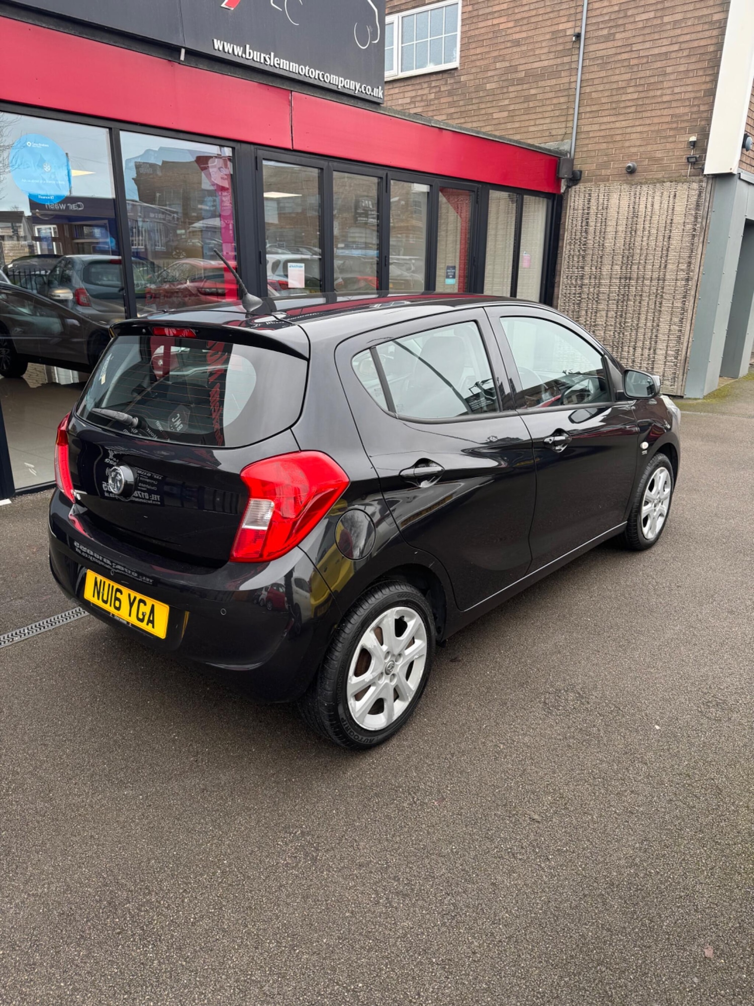 Used Vauxhall Viva 2016 for sale - 77633798: Photo 3