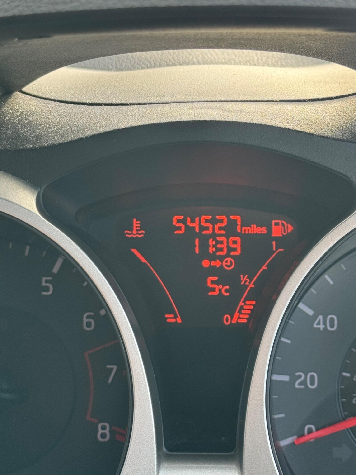 Used Nissan Juke 2014 for sale - 77050178: Photo 22