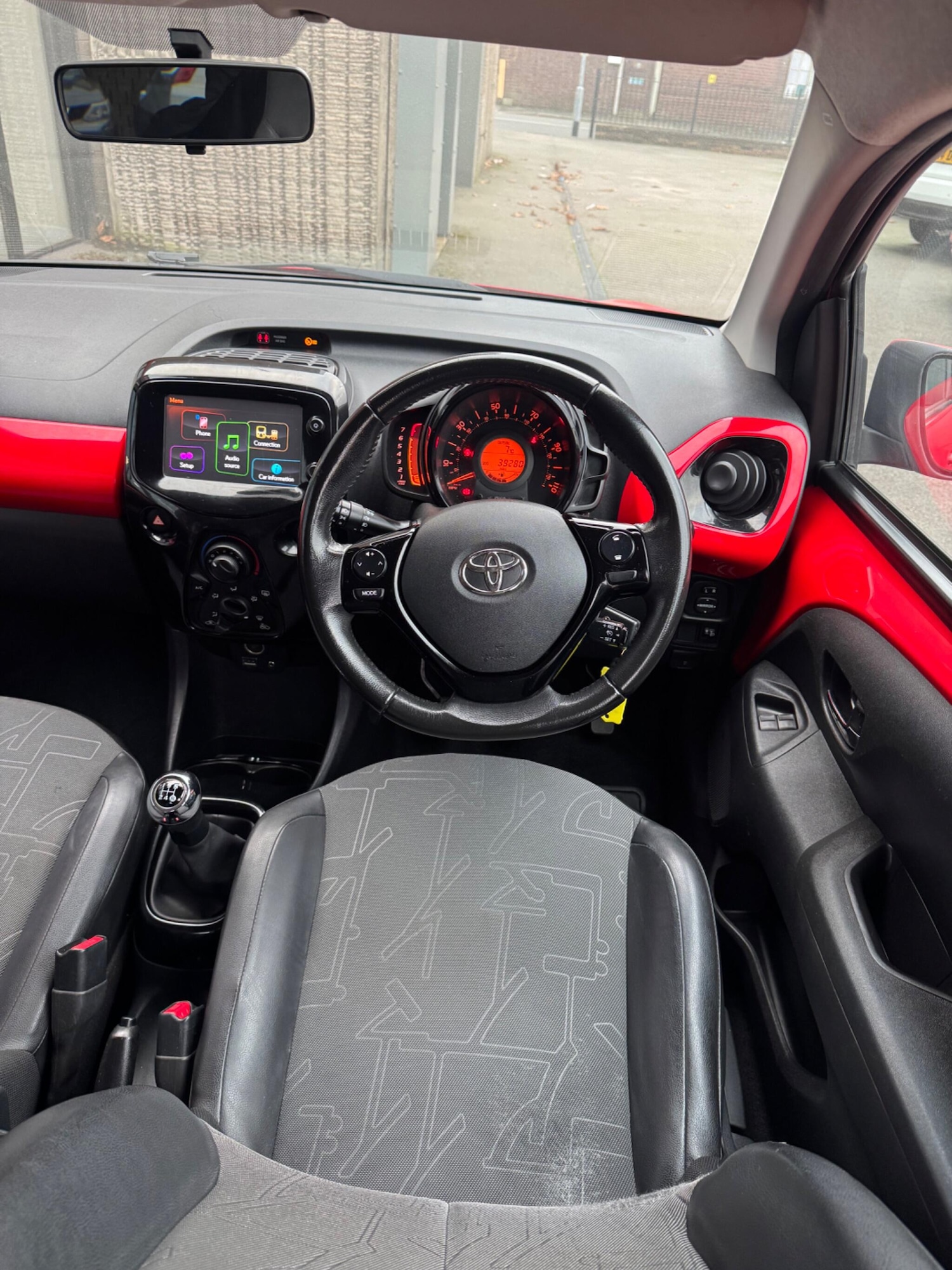 Used Toyota AYGO 2016 for sale - 77074375: Photo 13