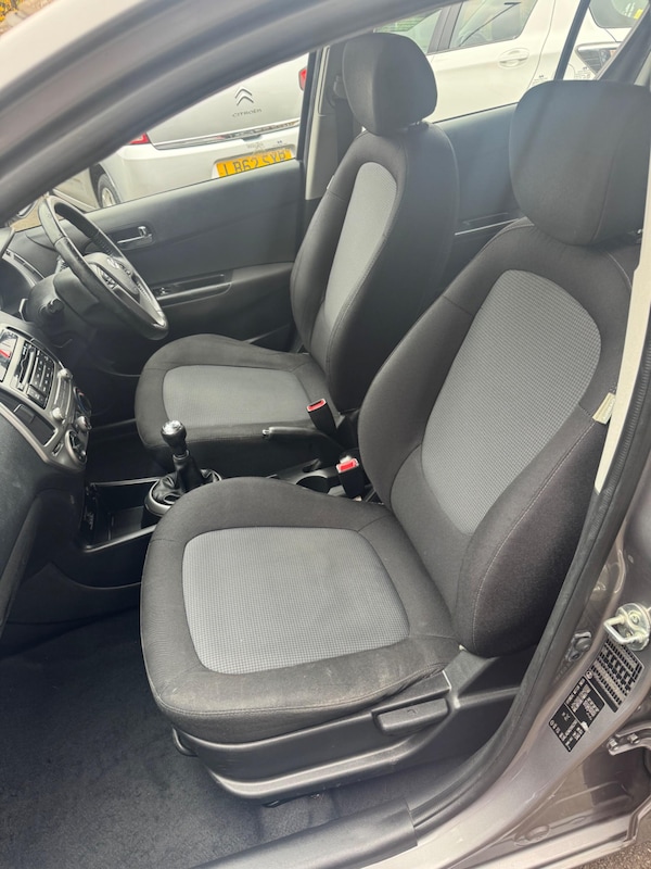 Used Hyundai i20 2014 for sale - 76283211: Photo 10