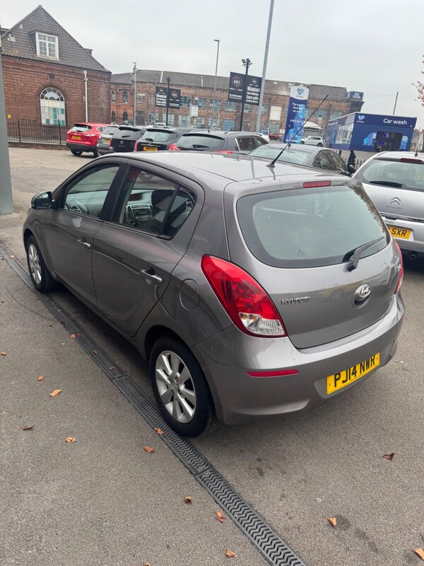 Used Hyundai i20 2014 for sale - 76283211: Photo 5