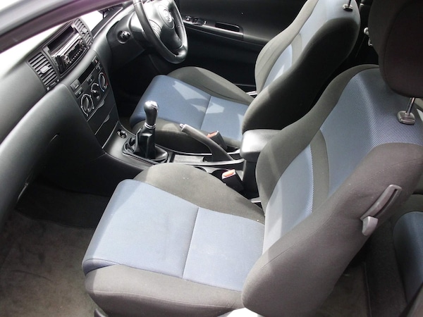 Used Toyota Corolla 2004 for sale - 74762779: Photo 10