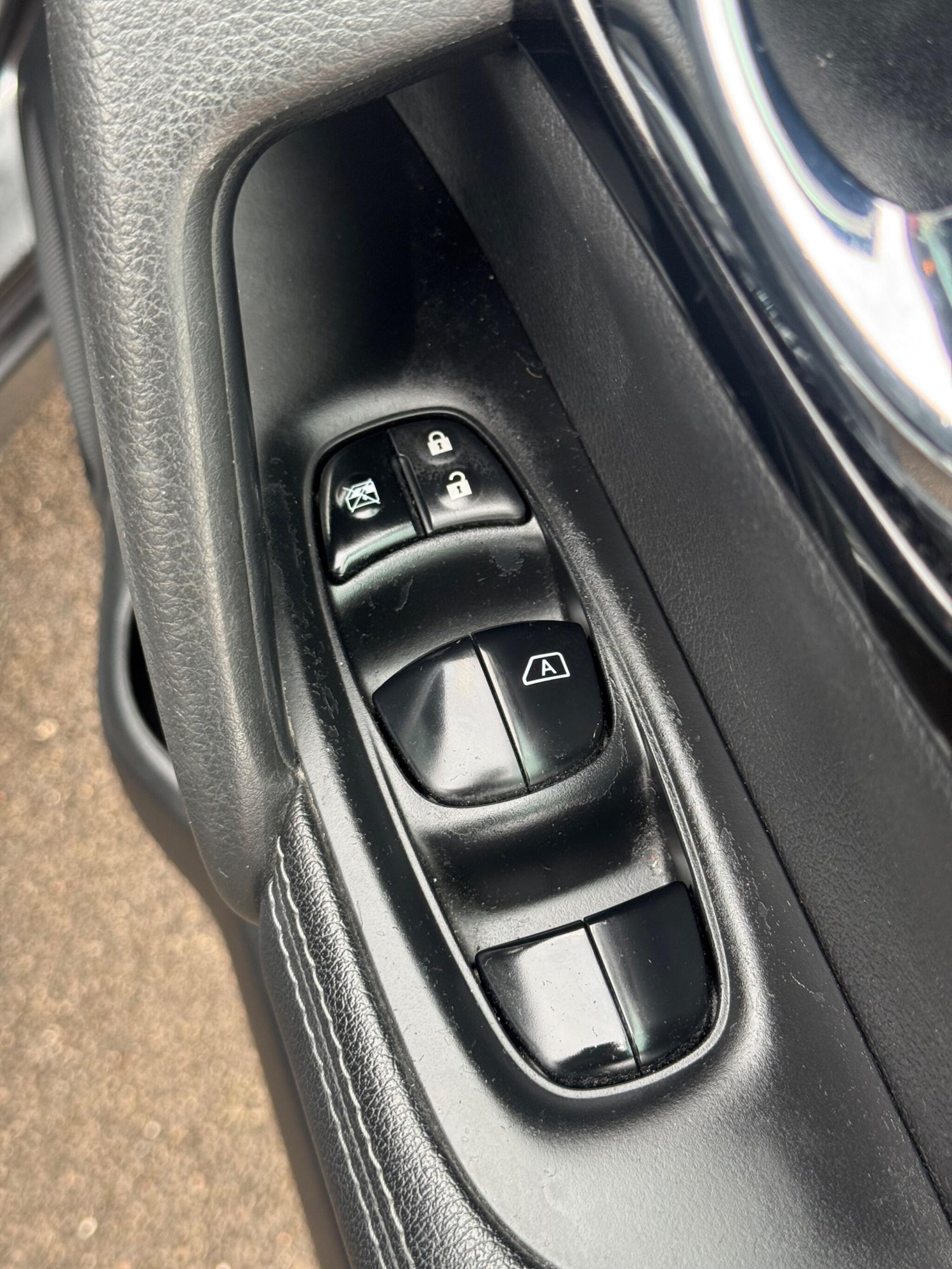 Used Nissan Qashqai for sale - 77784700: Photo 16