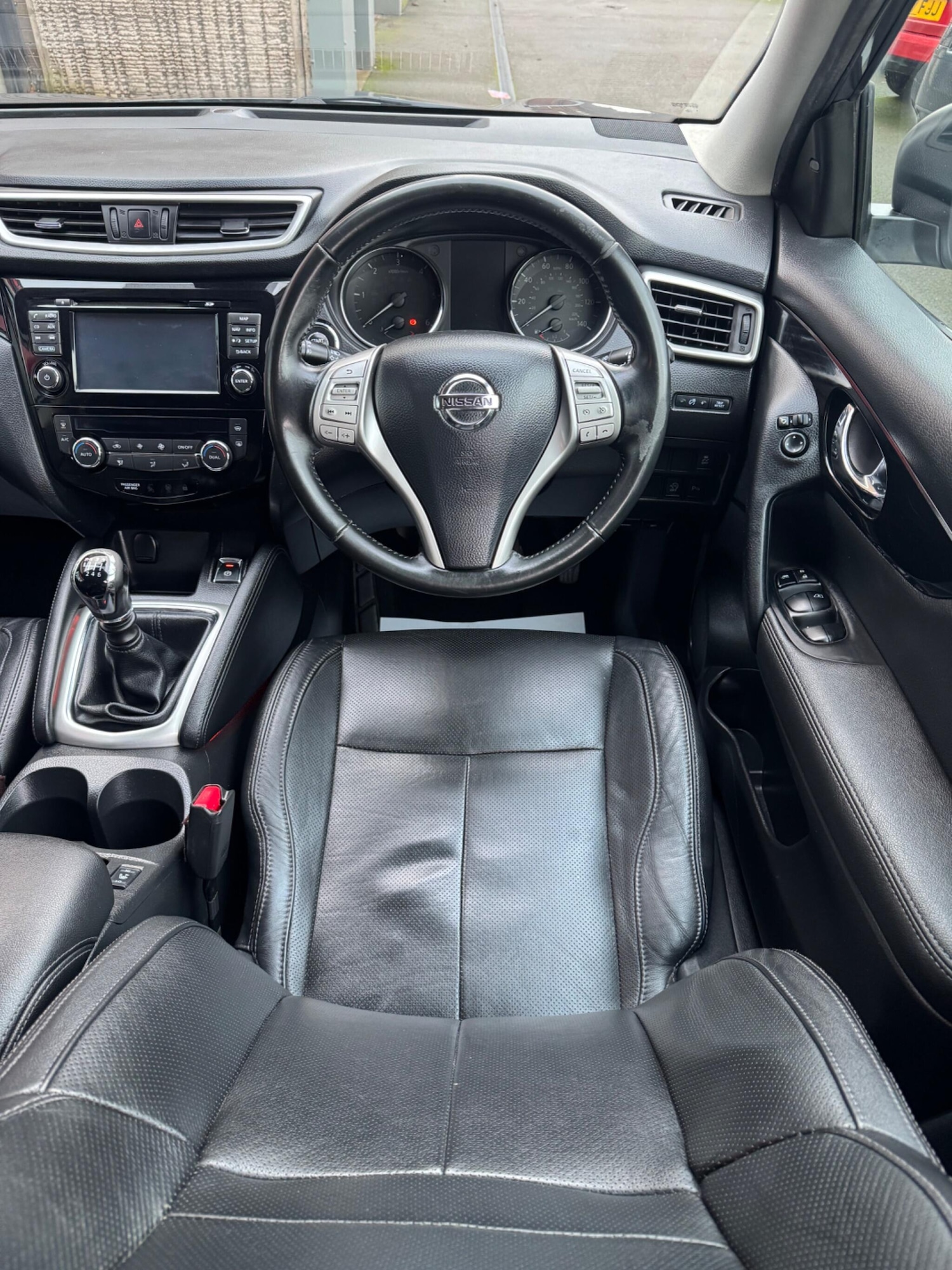 Used Nissan Qashqai 2015 for sale - 77020859: Photo 13