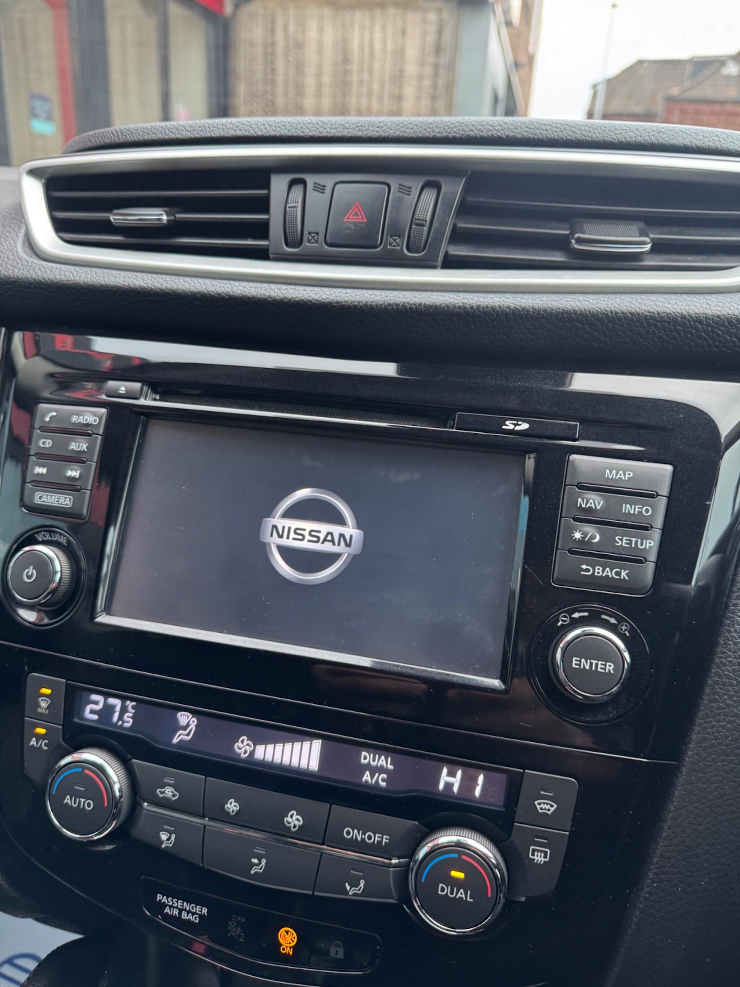 Used Nissan Qashqai 2015 for sale - 77020859: Photo 18