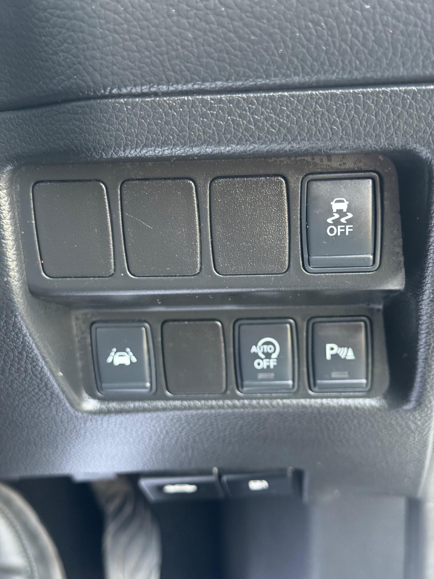 Used Nissan Qashqai 2015 for sale - 77020859: Photo 23