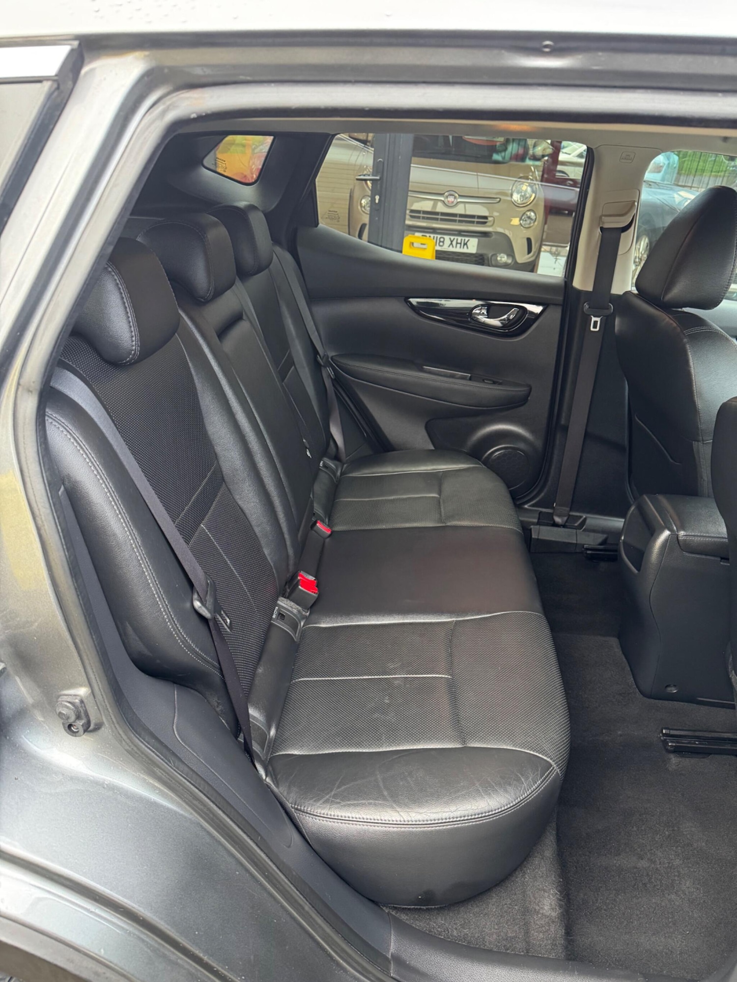 Used Nissan Qashqai 2015 for sale - 77020859: Photo 9