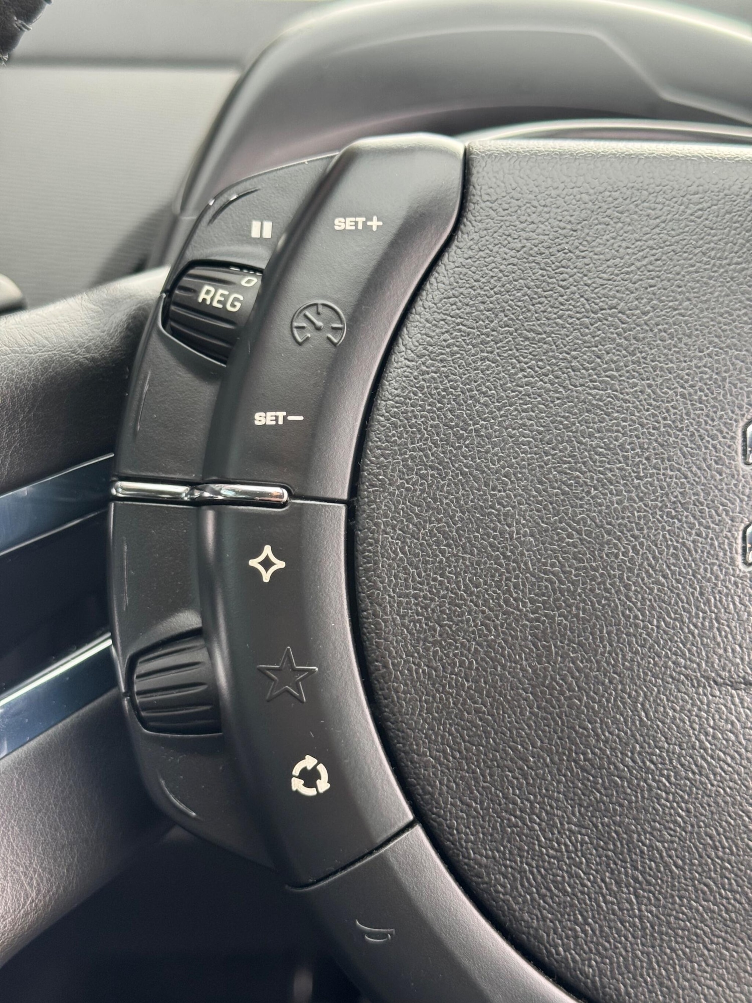 Used Citroen C4 Picasso 2009 for sale - 77633796: Photo 16