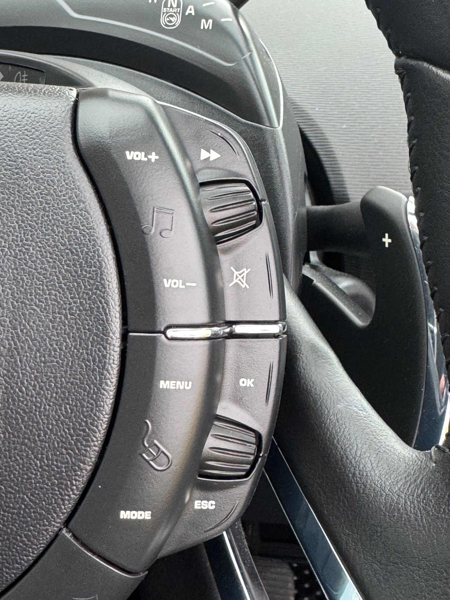 Used Citroen C4 Picasso 2009 for sale - 77633796: Photo 17