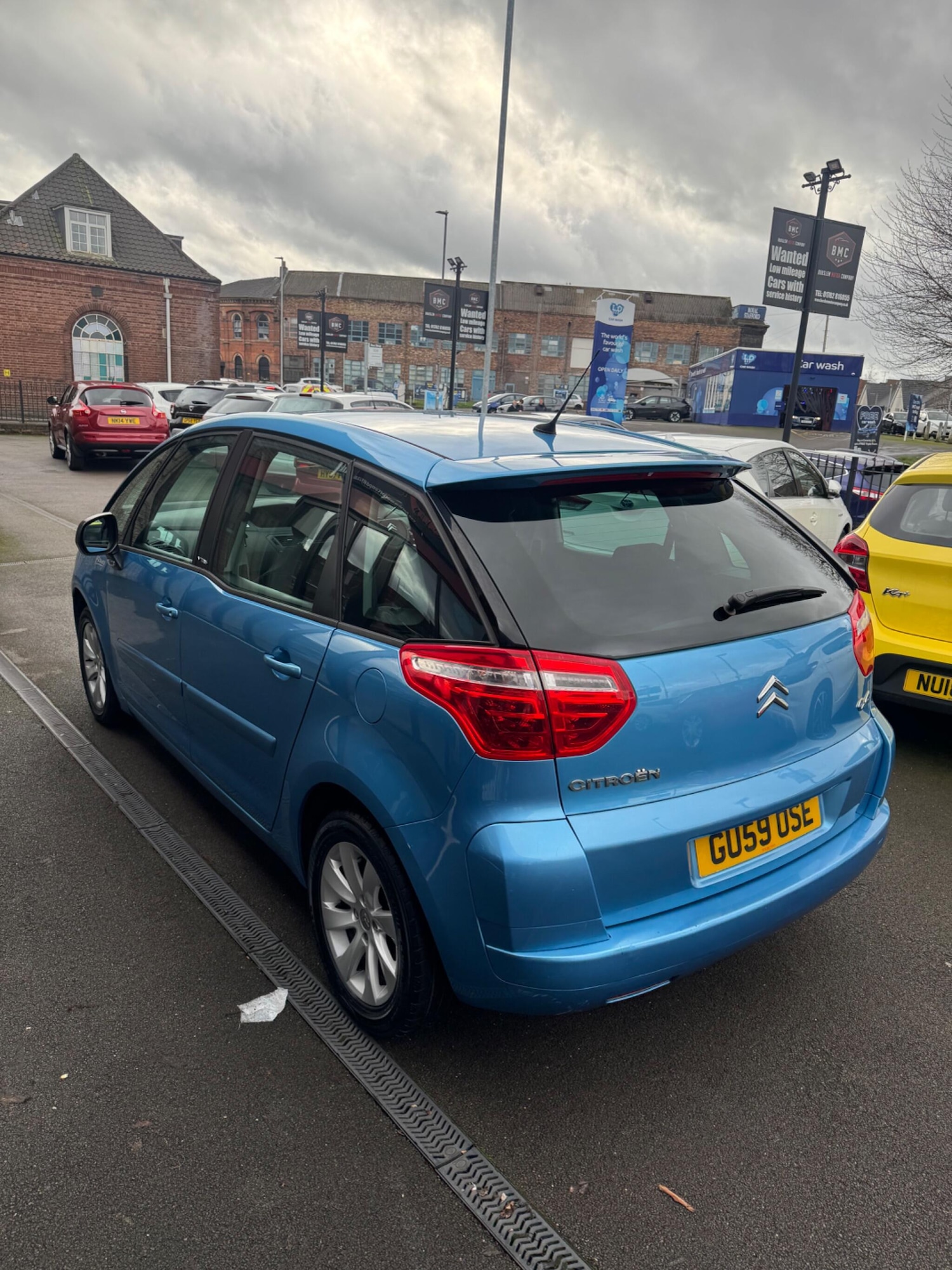 Used Citroen C4 Picasso 2009 for sale - 77633796: Photo 5