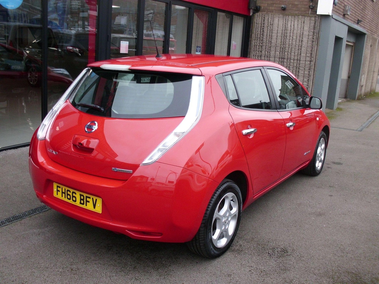 Used Nissan Leaf 2016 for sale - 76989769: Photo 3