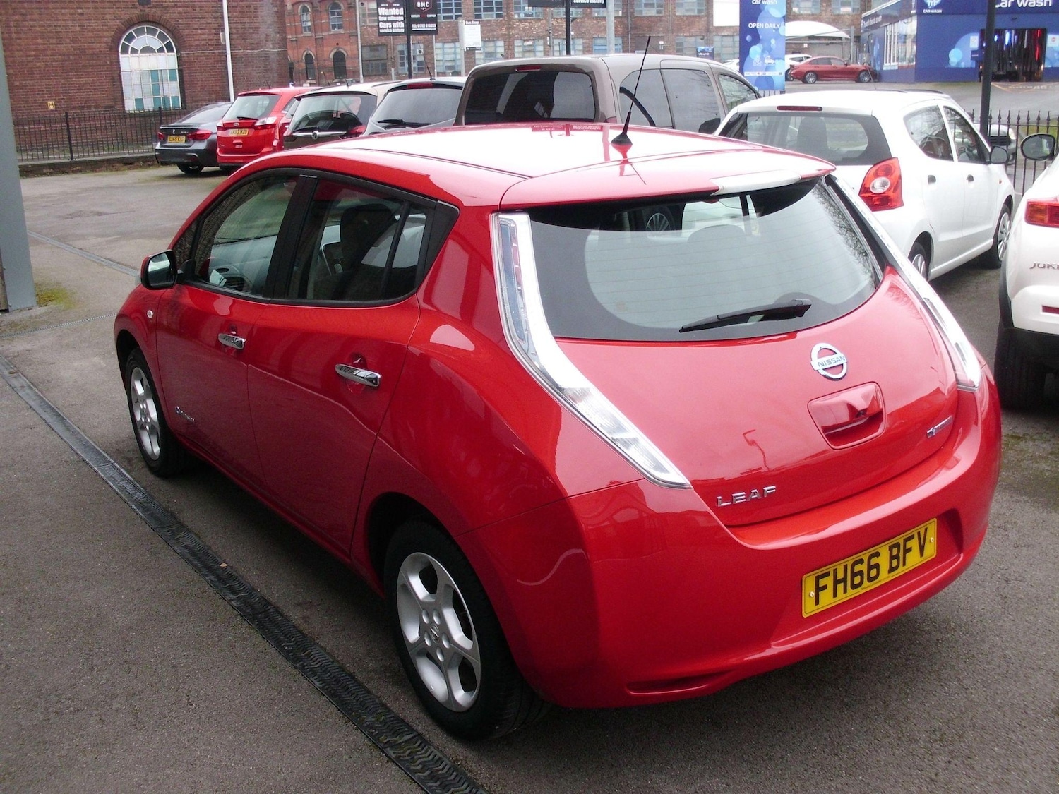 Used Nissan Leaf 2016 for sale - 76989769: Photo 5