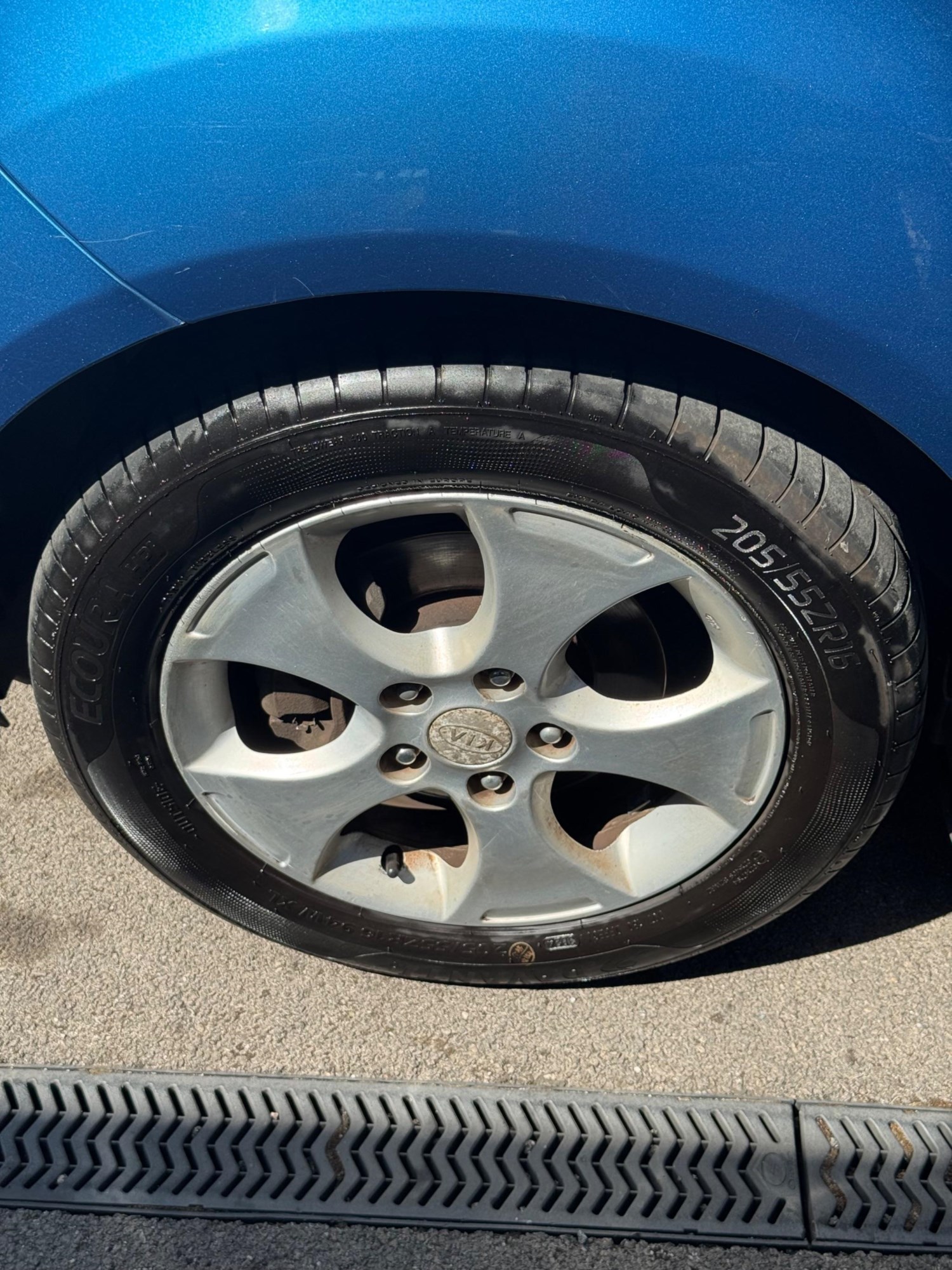 Kia Venga (11) - 1.4 CRDi EcoDynamics 2 Euro 5 (s/s) 5dr - Image 26