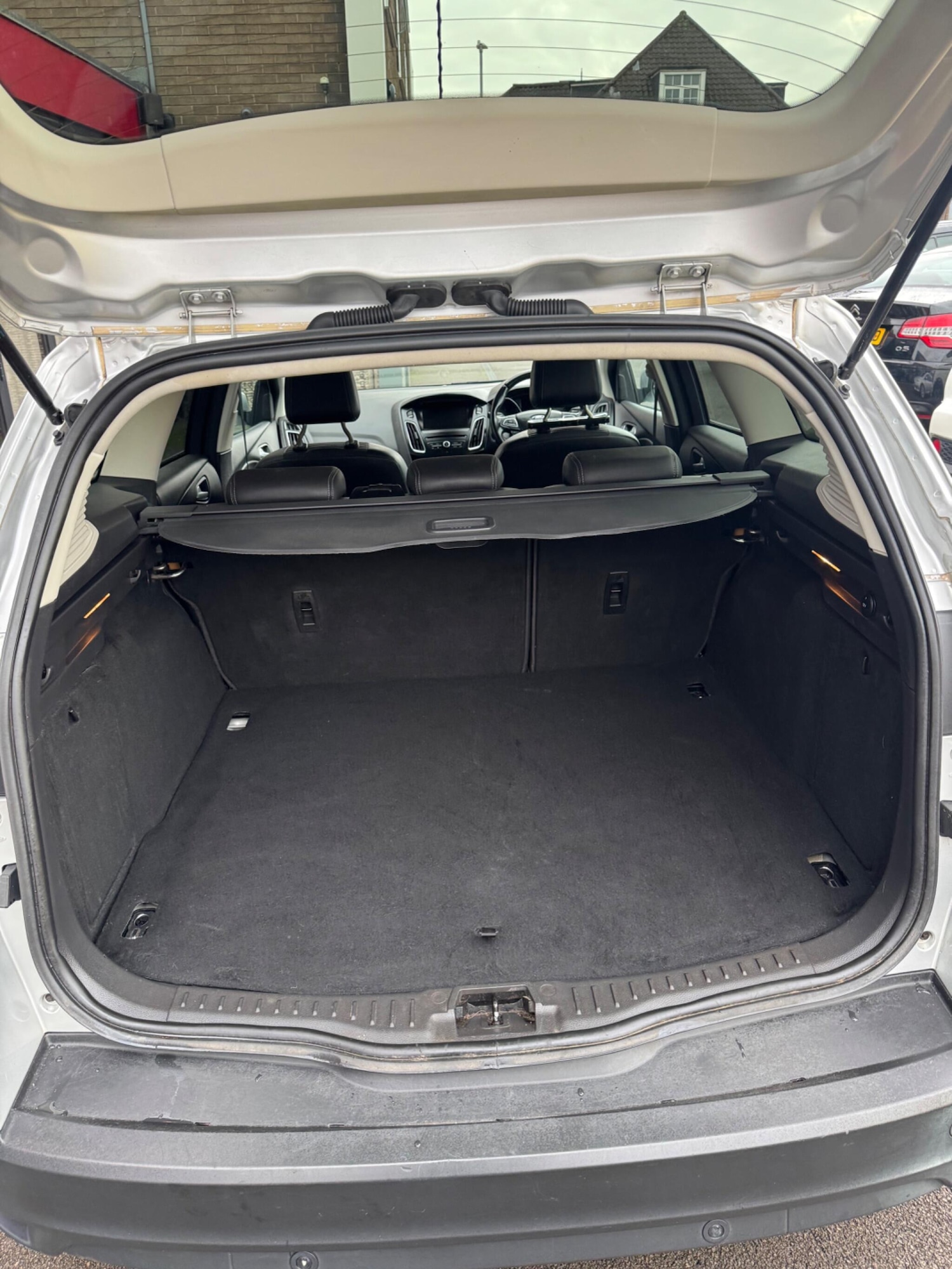 Used Ford Focus 2015 for sale - 76866128: Photo 12