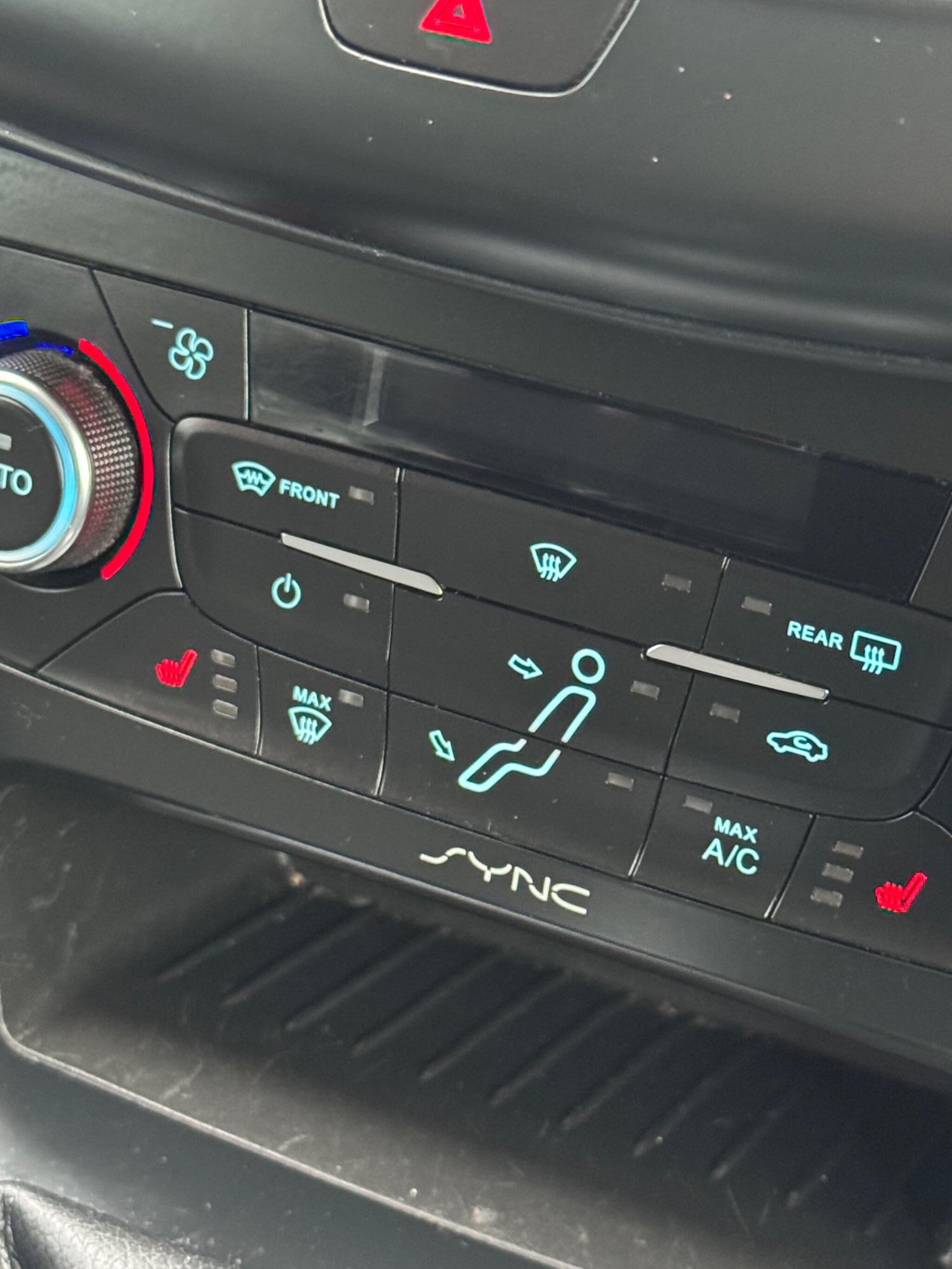 Used Ford Focus 2015 for sale - 76866128: Photo 24