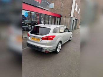 Used Ford Focus 2015 for sale - 76866128: Photo