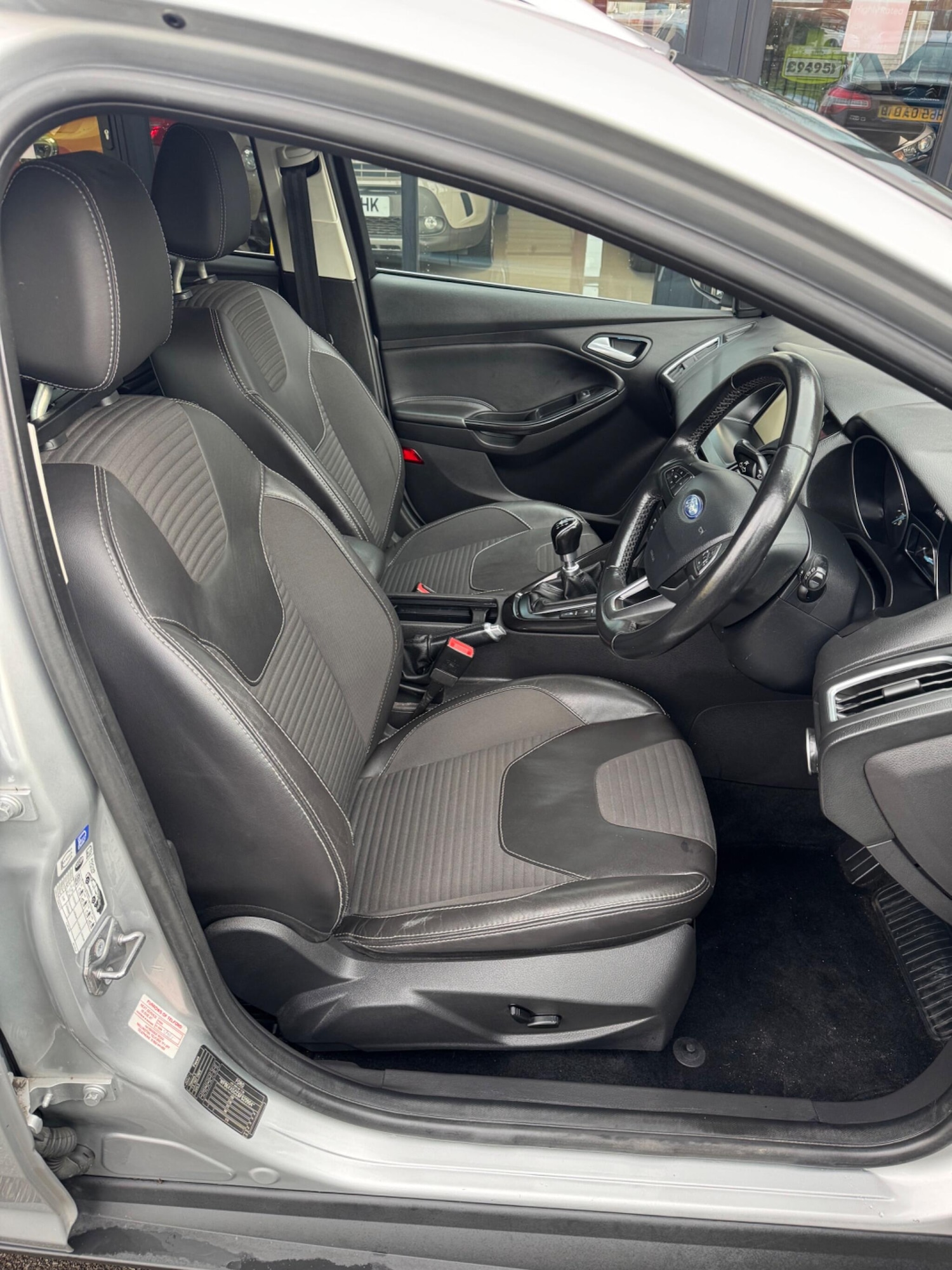 Used Ford Focus 2015 for sale - 76866128: Photo 8