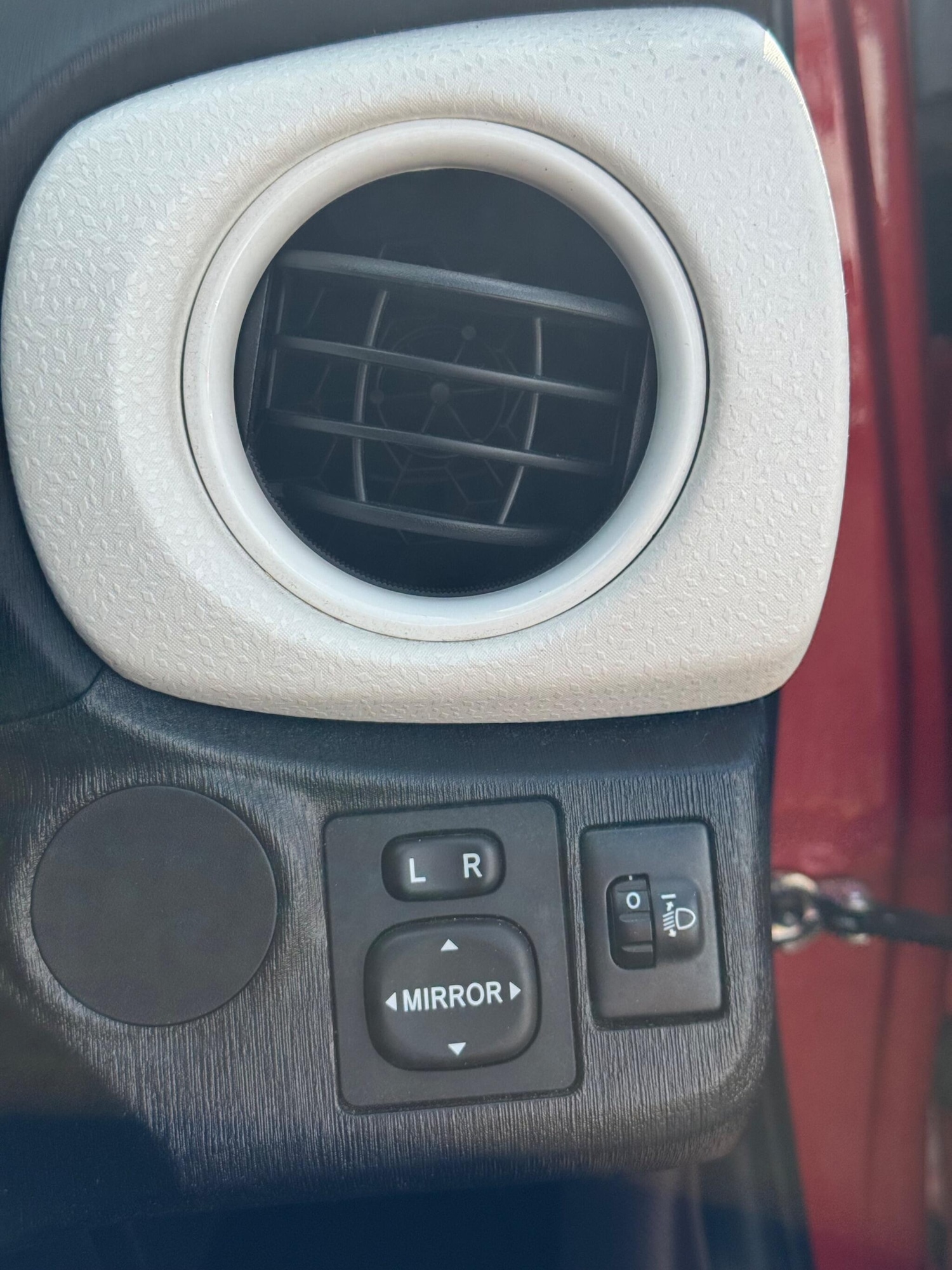 Used Toyota Yaris 2013 for sale - 76099558: Photo 20