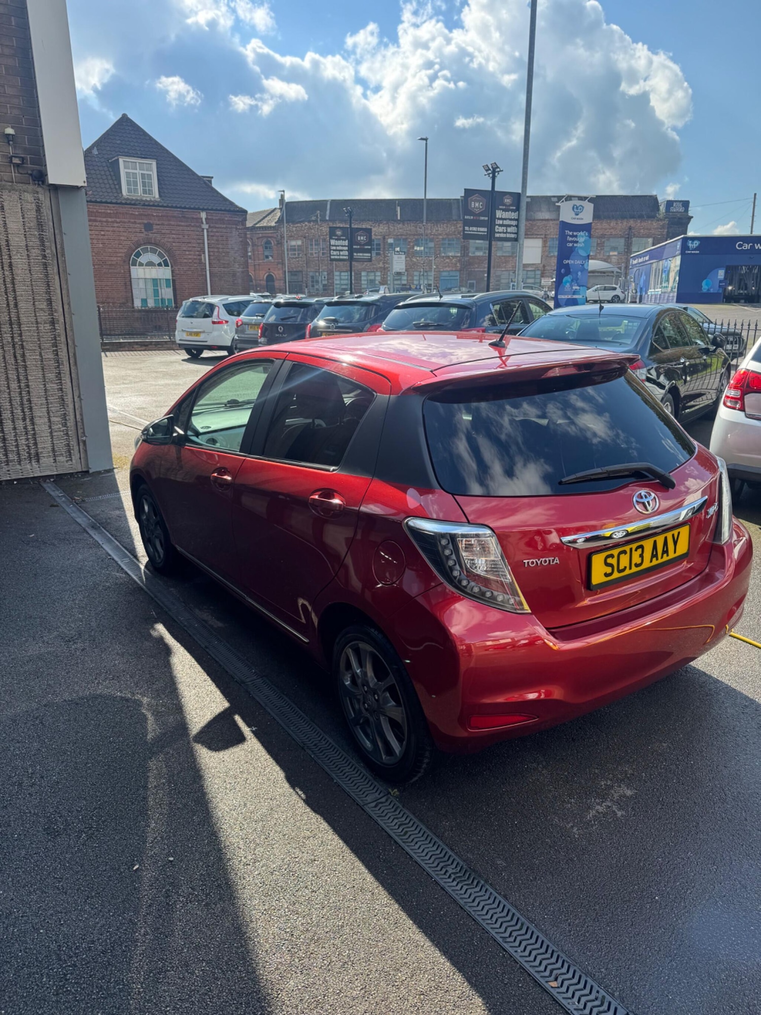 Used Toyota Yaris 2013 for sale - 76099558: Photo 5