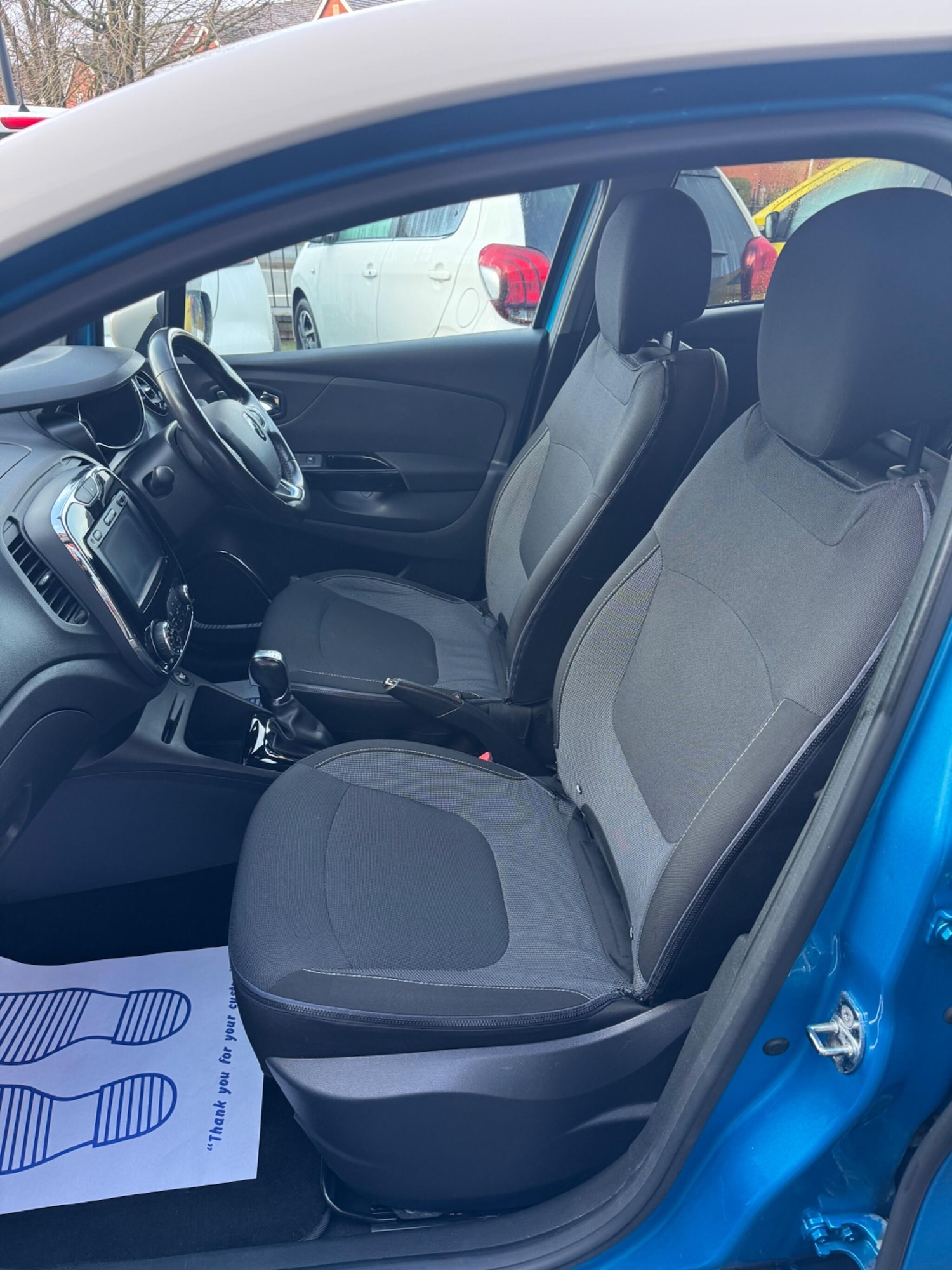 Used Renault Captur 2017 for sale - 76866209: Photo 10