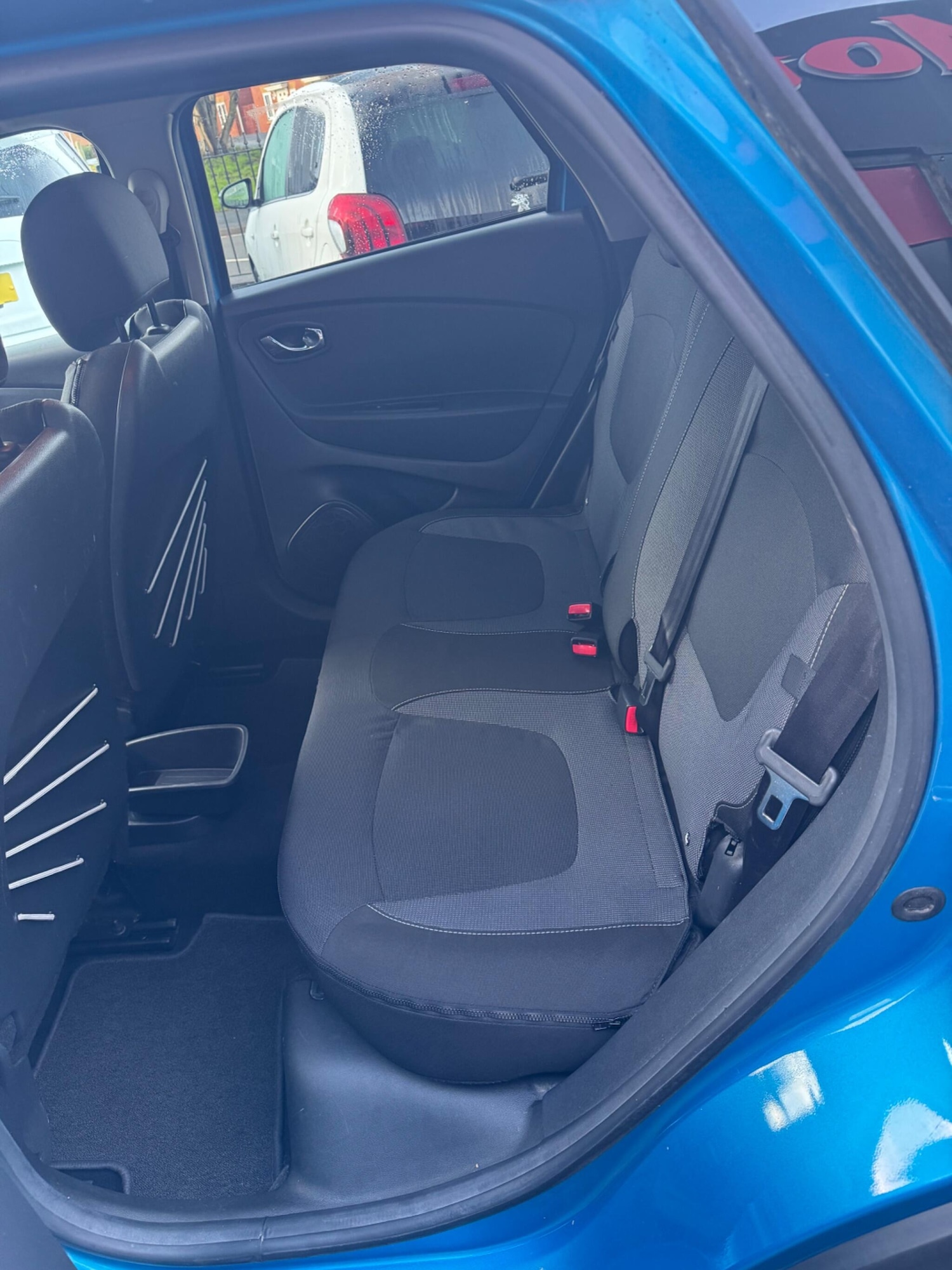 Used Renault Captur 2017 for sale - 76866209: Photo 11