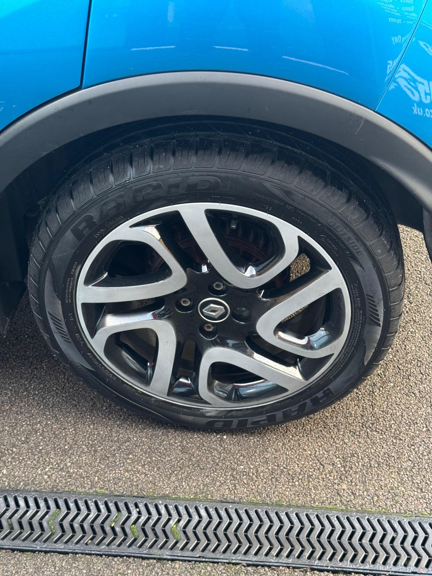 Used Renault Captur 2017 for sale - 76866209: Photo 29