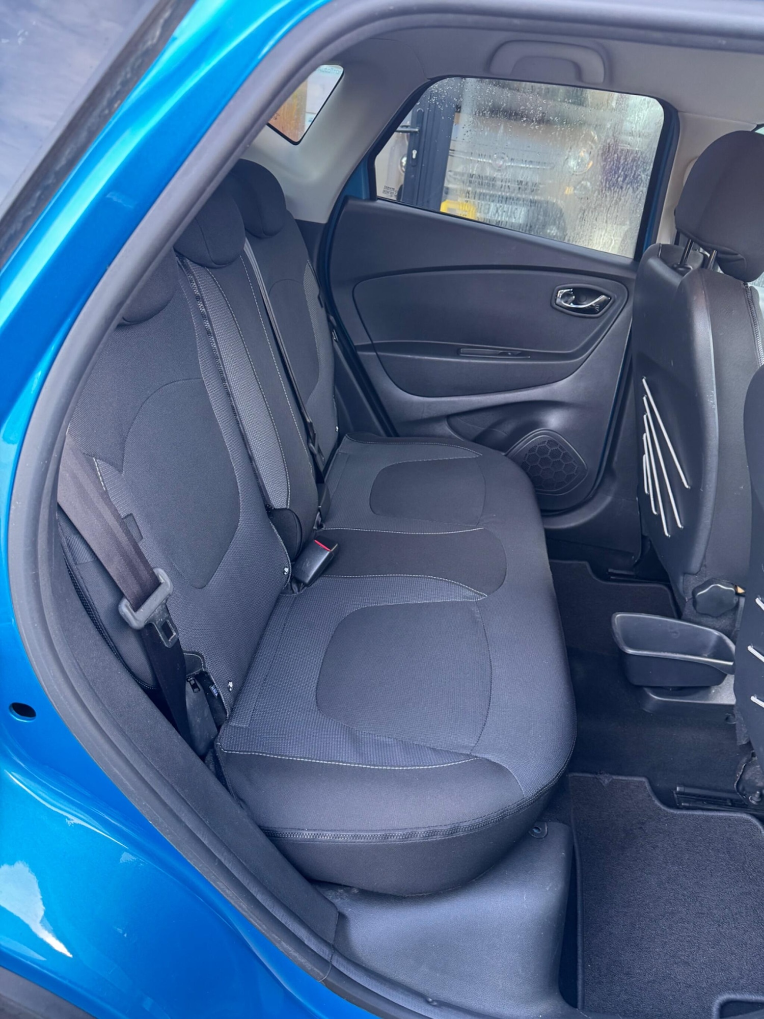 Used Renault Captur 2017 for sale - 76866209: Photo 9