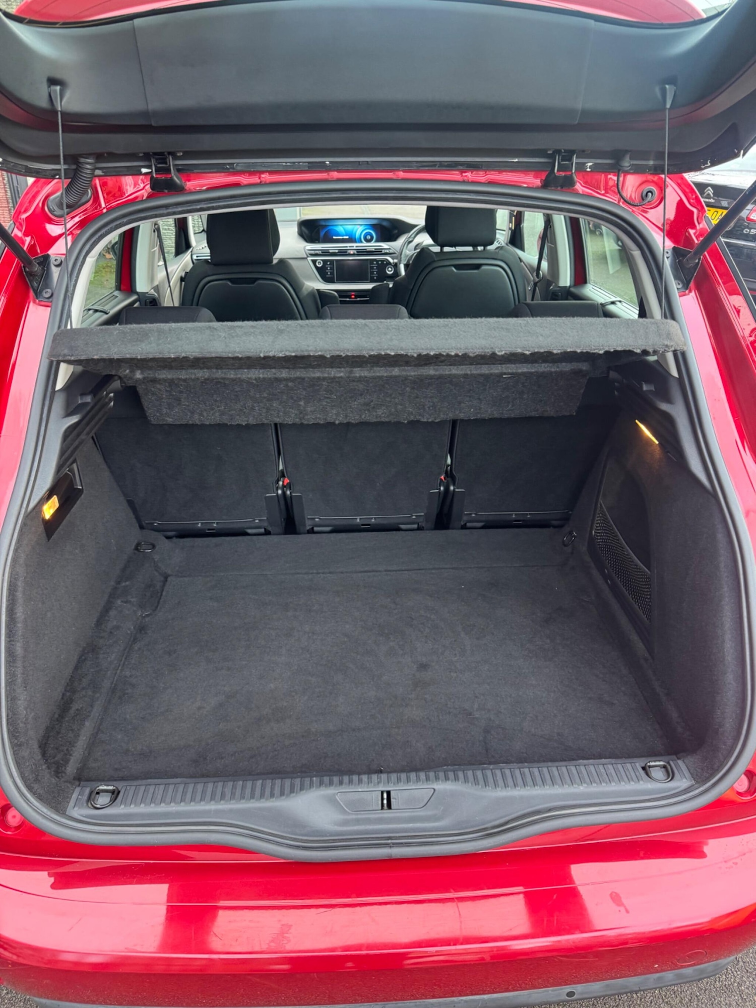 Used Citroen C4 Picasso 2014 for sale - 77021121: Photo 12