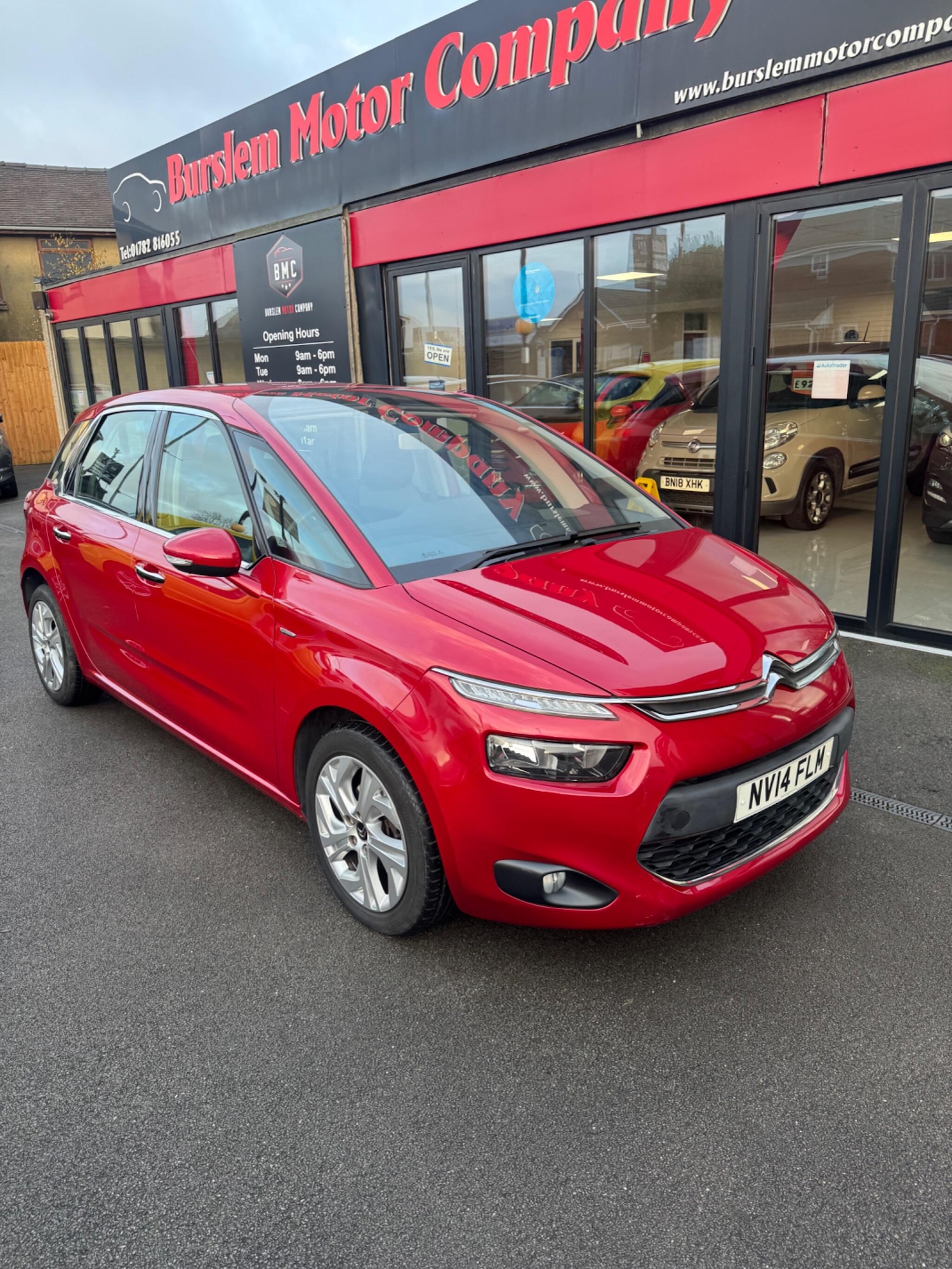 Used Citroen C4 Picasso 2014 for sale - 77021121: Photo 2