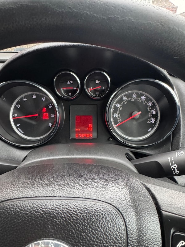 Used Vauxhall Astra 2012 for sale - 76259511: Photo 19