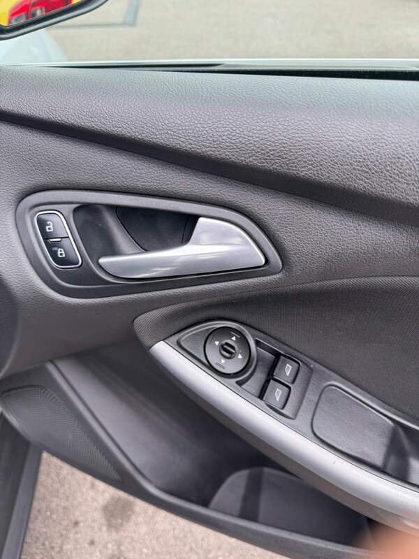 Used Ford Focus 2016 for sale - 75327314: Photo 18
