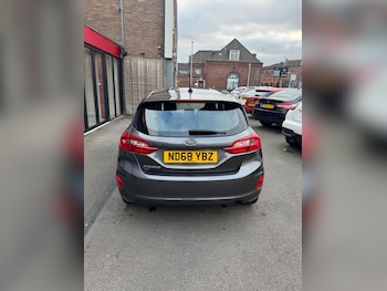 Used Ford Fiesta 2018 for sale - 77081972: Photo