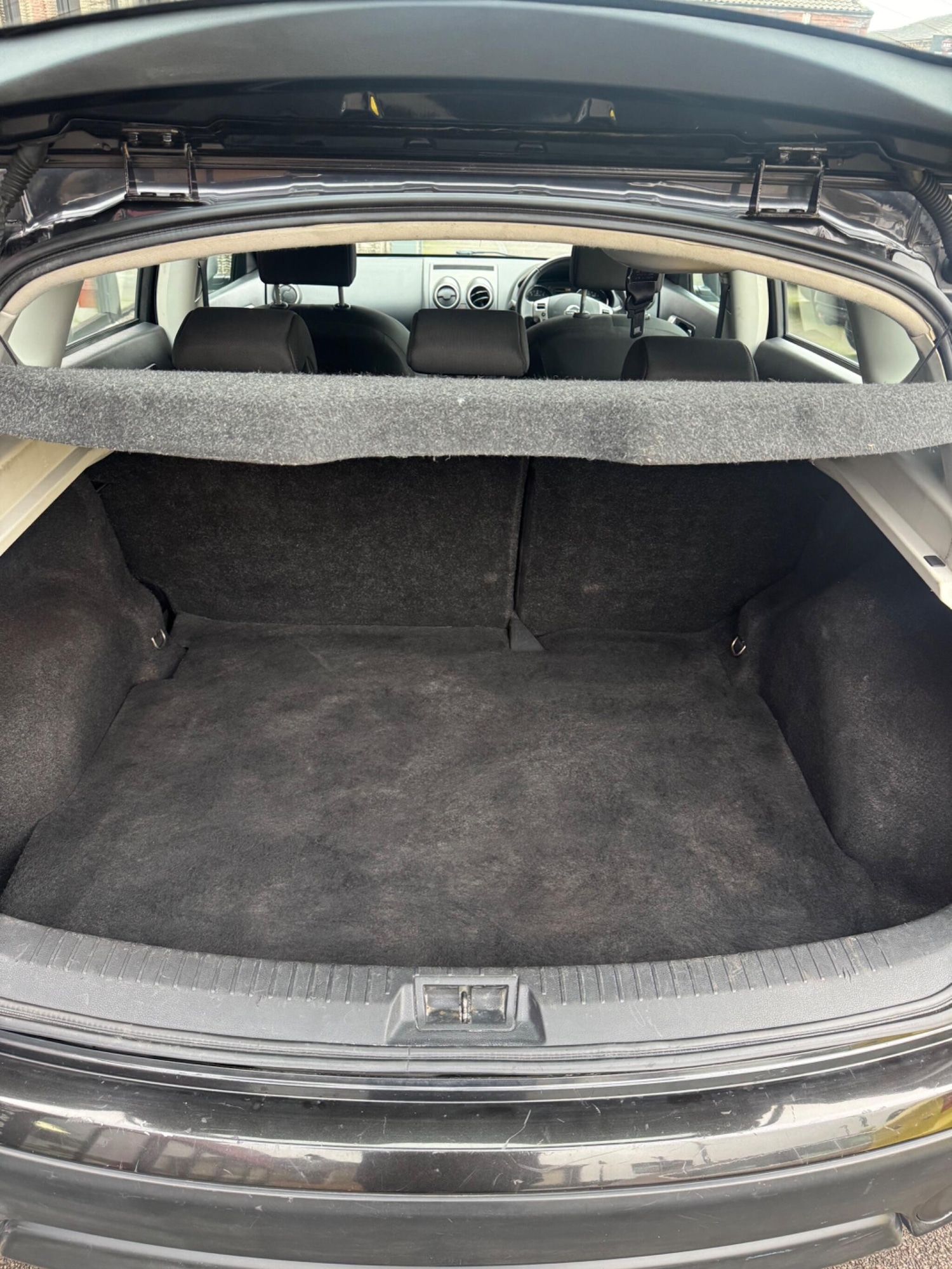 Used Nissan Qashqai 2010 for sale - 77016245: Photo 12