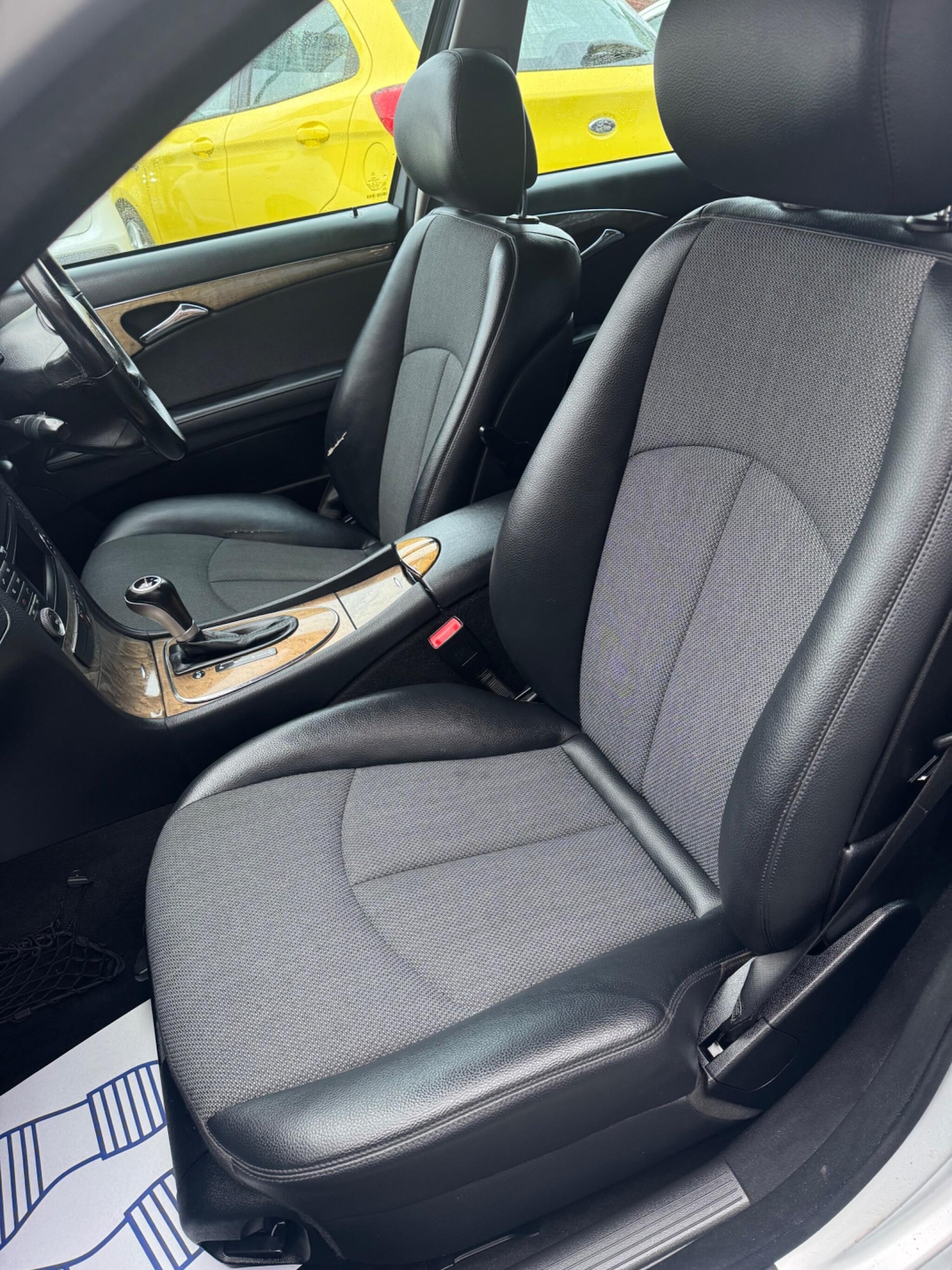 Used Mercedes-Benz E Class 2008 for sale - 77412078: Photo 10