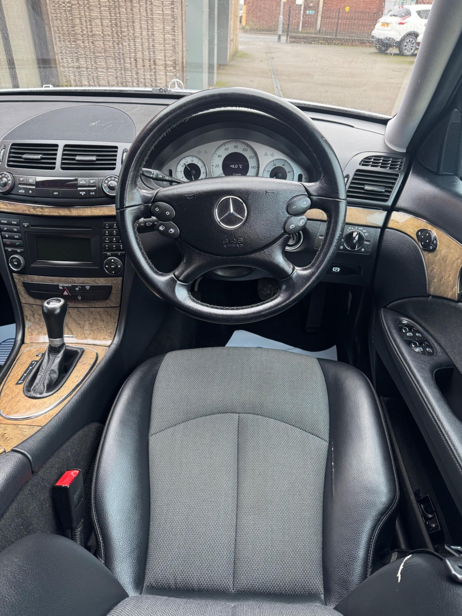 Used Mercedes-Benz E Class 2008 for sale - 77412078: Photo 14