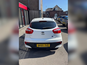 Used Kia Rio 2015 for sale - 79189064: Photo