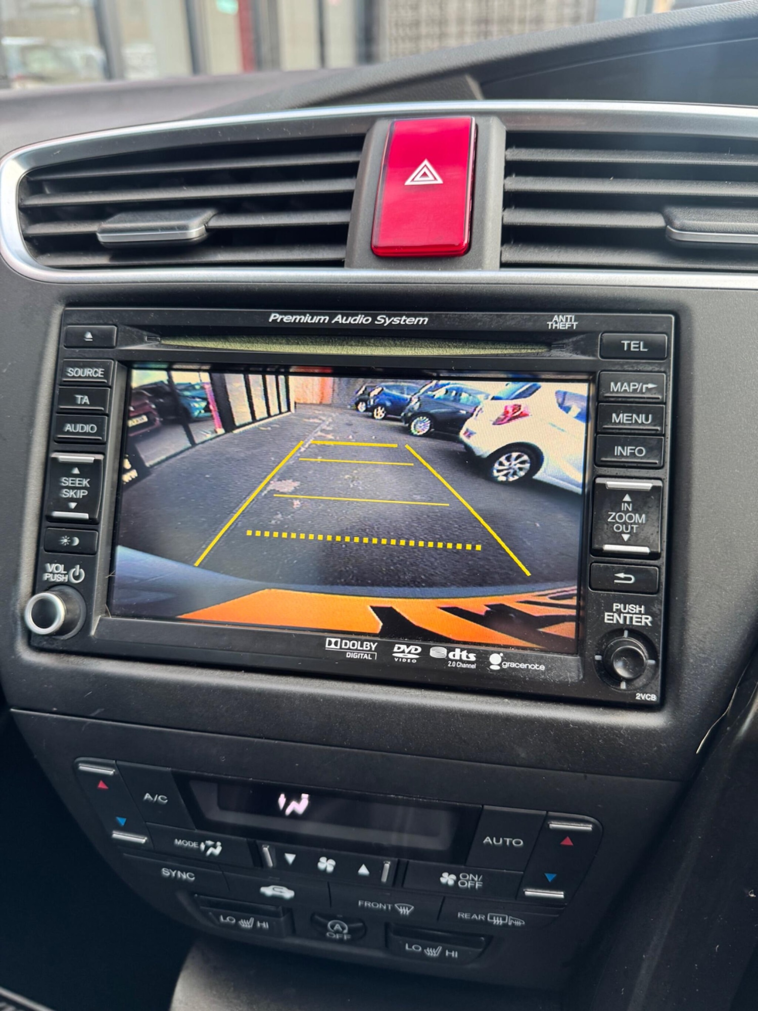 Used Honda Civic 2015 for sale - 77705565: Photo 26