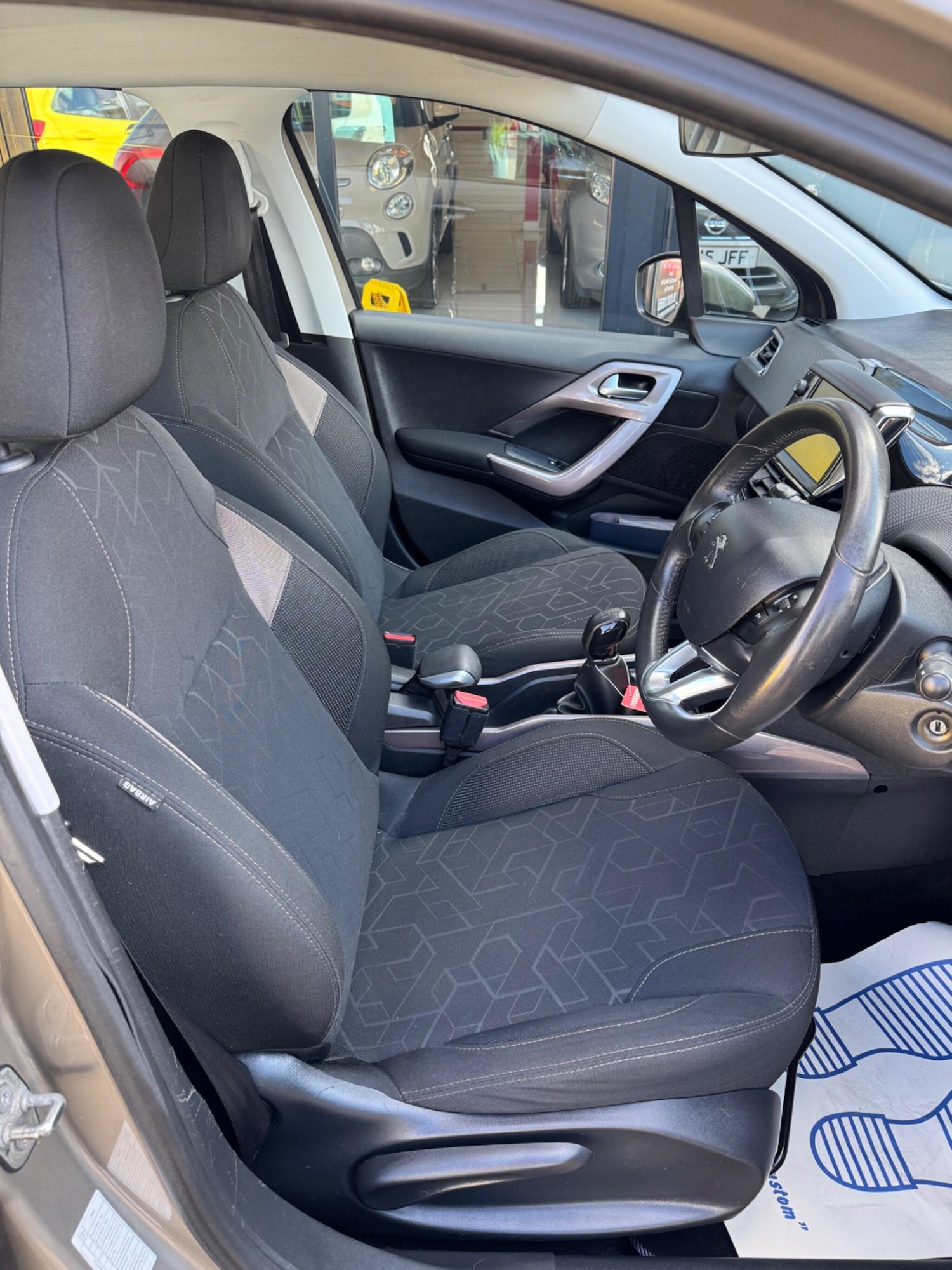 Used Peugeot 2008 2016 for sale - 77015767: Photo 8