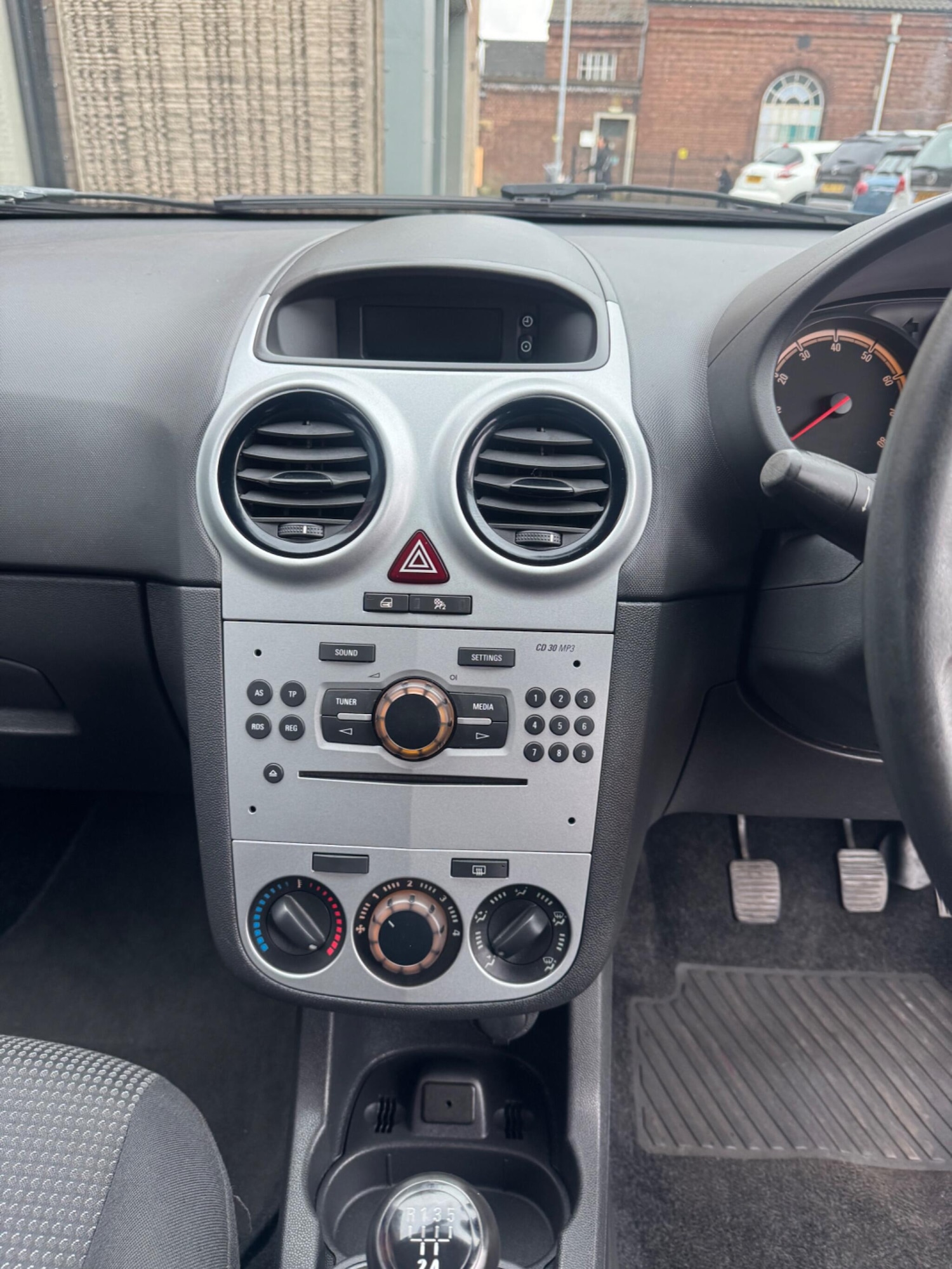 Used Vauxhall Corsa 2013 for sale - 77783577: Photo 16