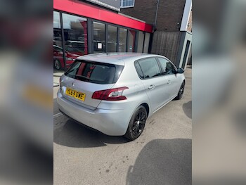 Used Peugeot 308 2015 for sale - 79471874: Photo